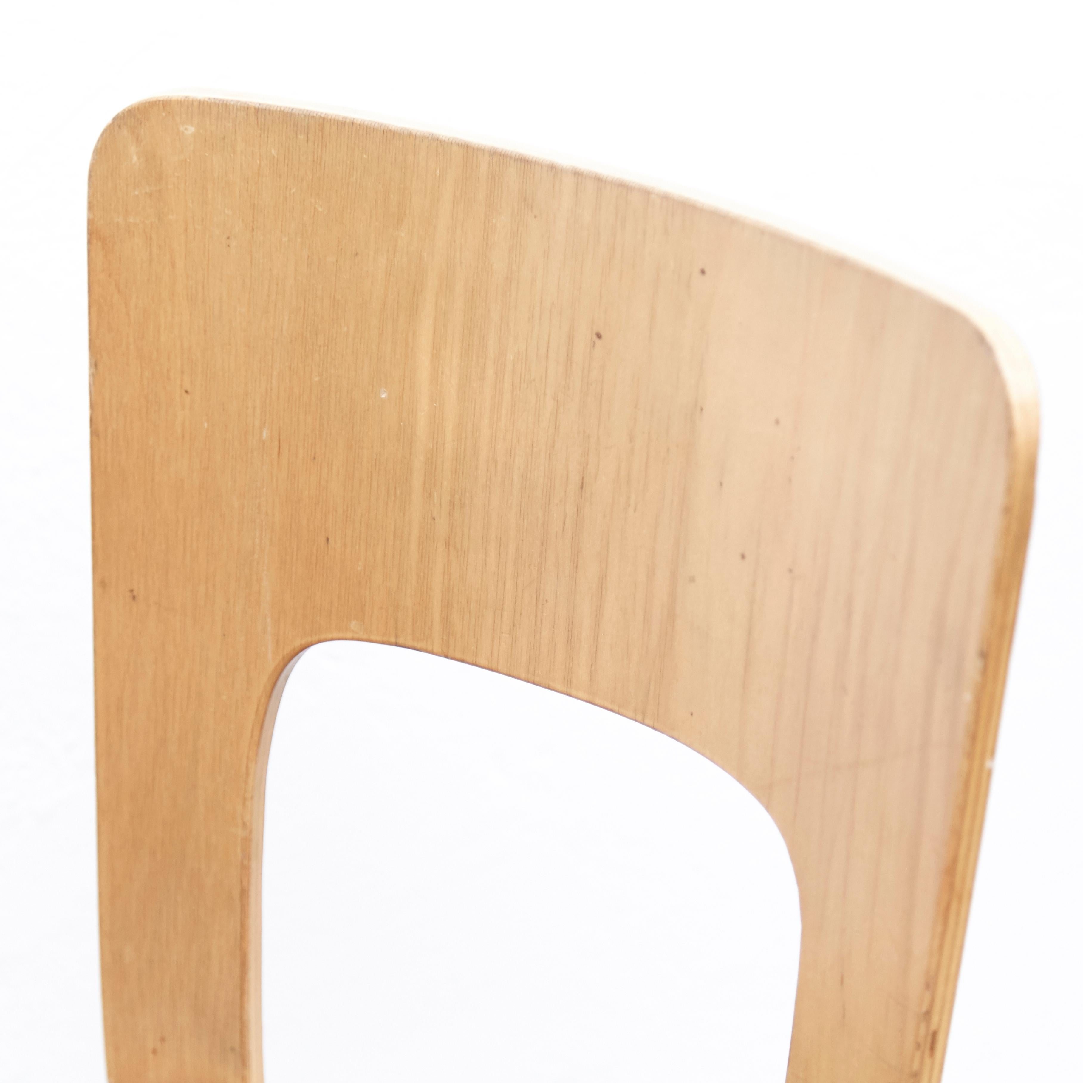 Alvar Aalto Dining Table and Four Chairs, circa 1970 12