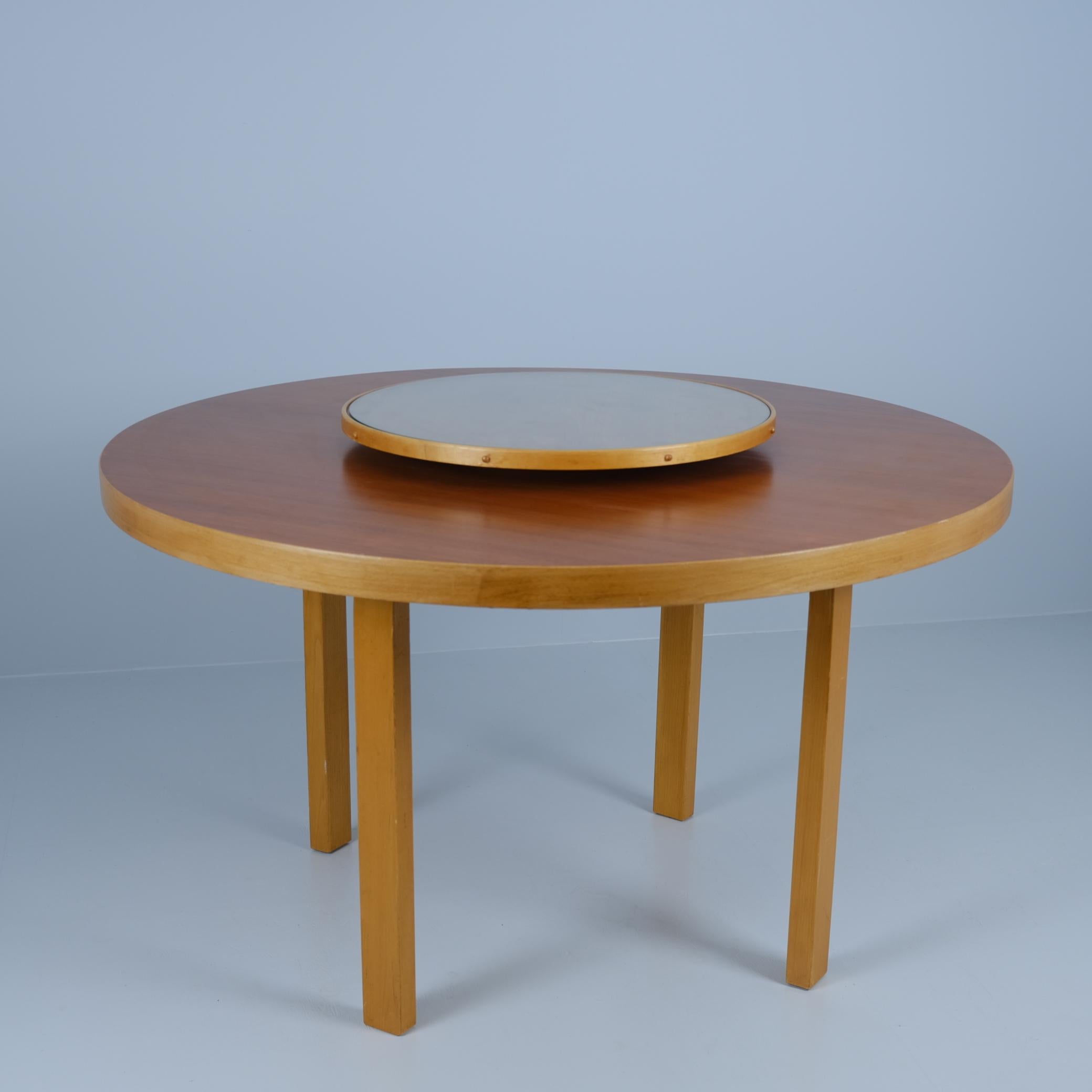 Alvar Aalto Dining Table with Lazy Susan B91 and 6 Chairs Model 66, Artek, 1940s For Sale 6