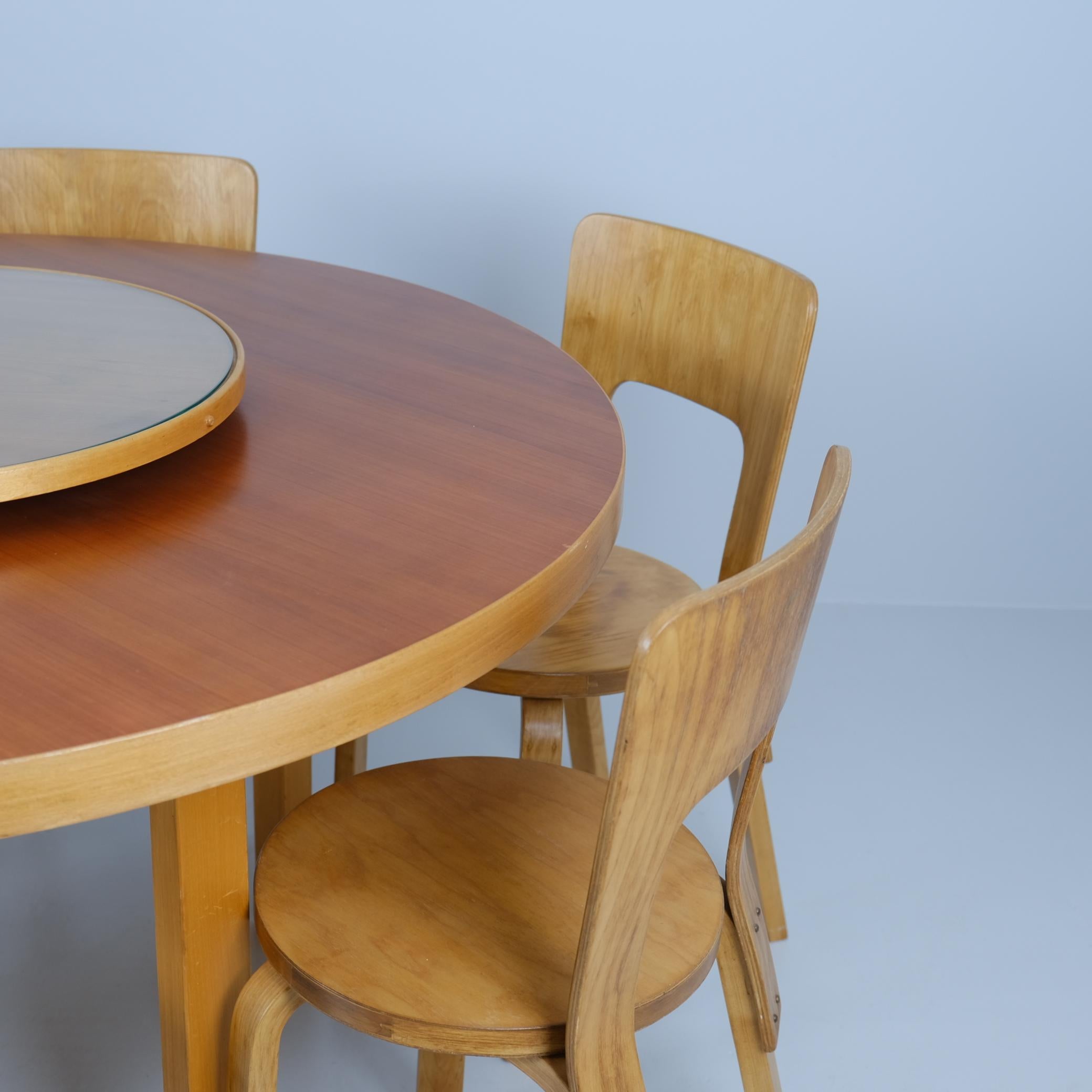 Scandinavian Modern Alvar Aalto Dining Table with Lazy Susan B91 and 6 Chairs Model 66, Artek, 1940s For Sale
