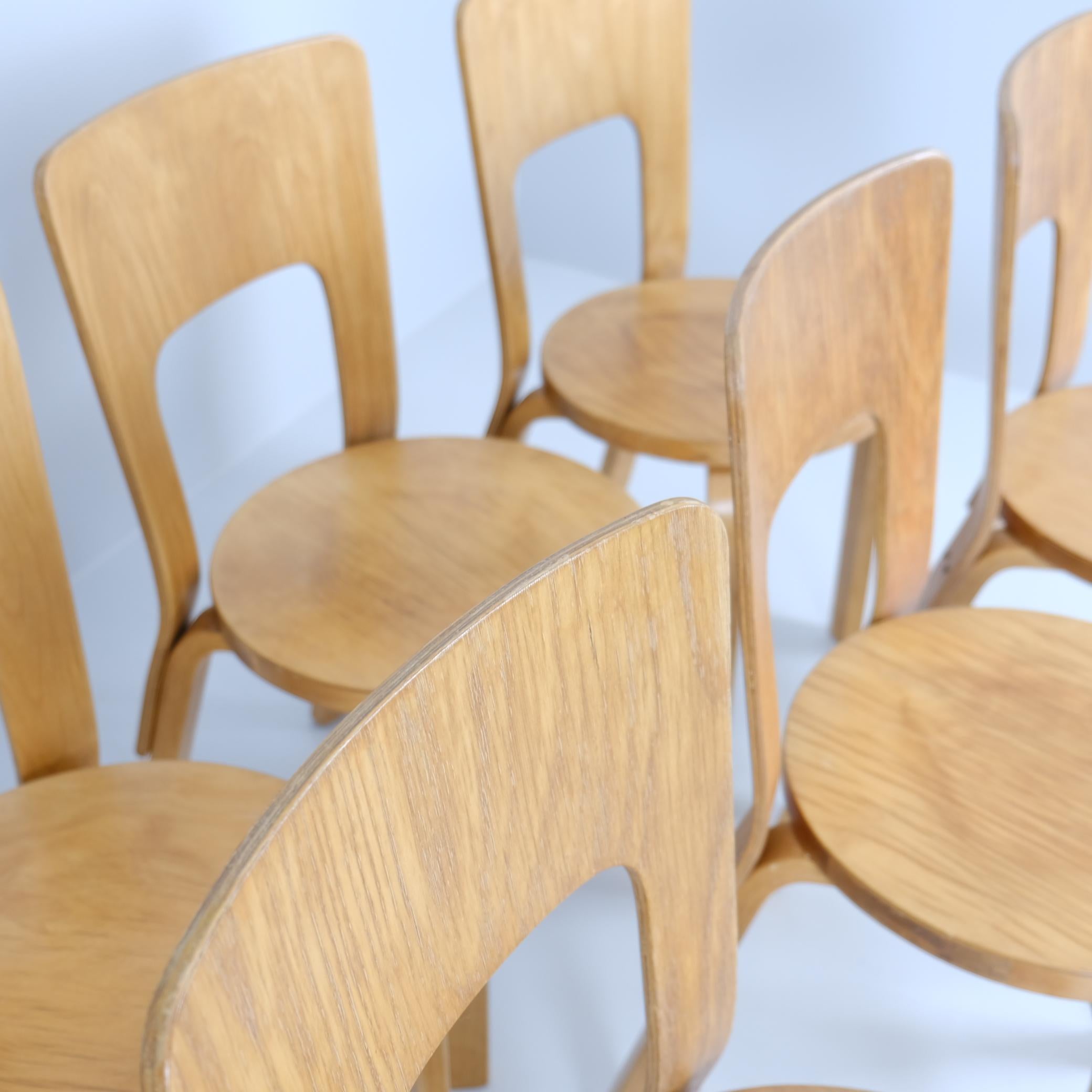 Alvar Aalto Dining Table with Lazy Susan B91 and 6 Chairs Model 66, Artek, 1940s In Good Condition For Sale In Helsinki, FI