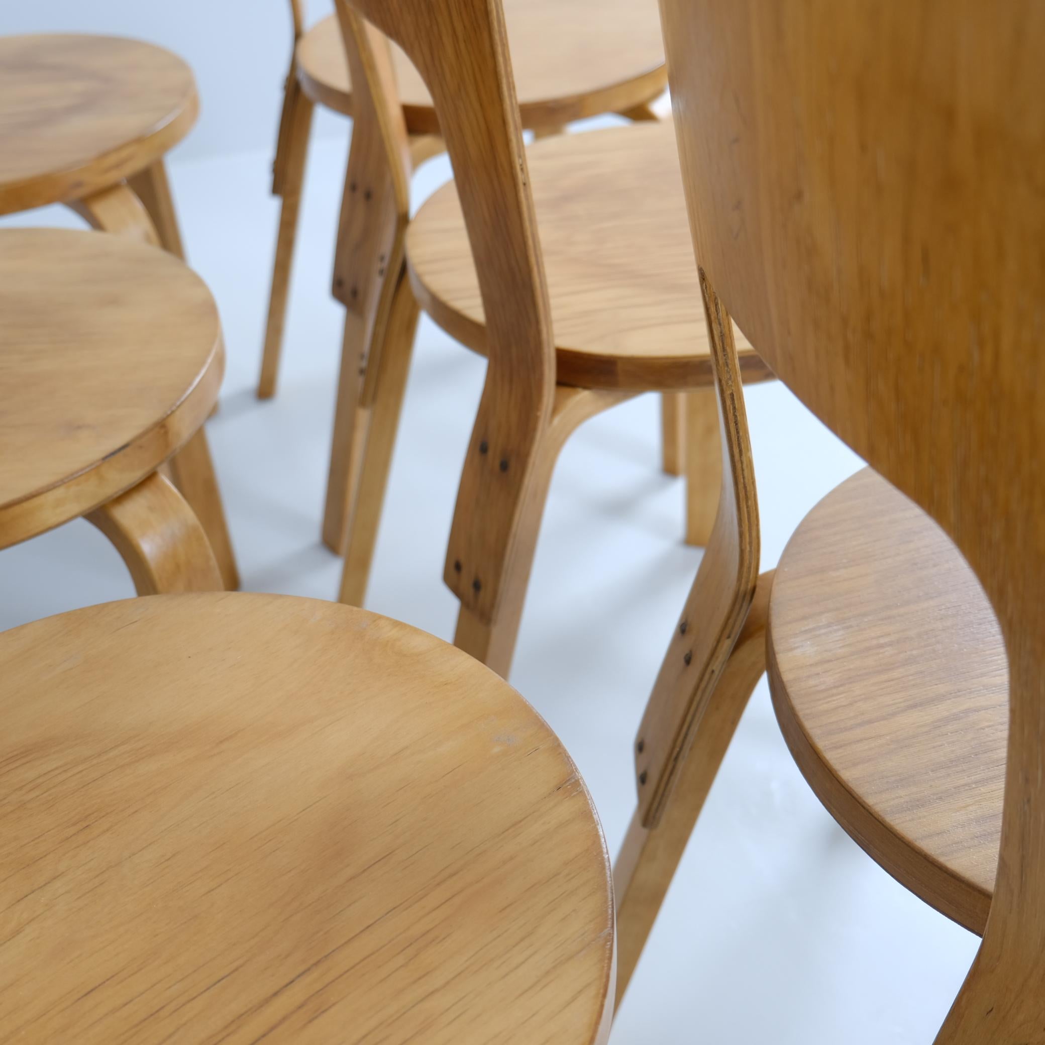 Mid-20th Century Alvar Aalto Dining Table with Lazy Susan B91 and 6 Chairs Model 66, Artek, 1940s For Sale