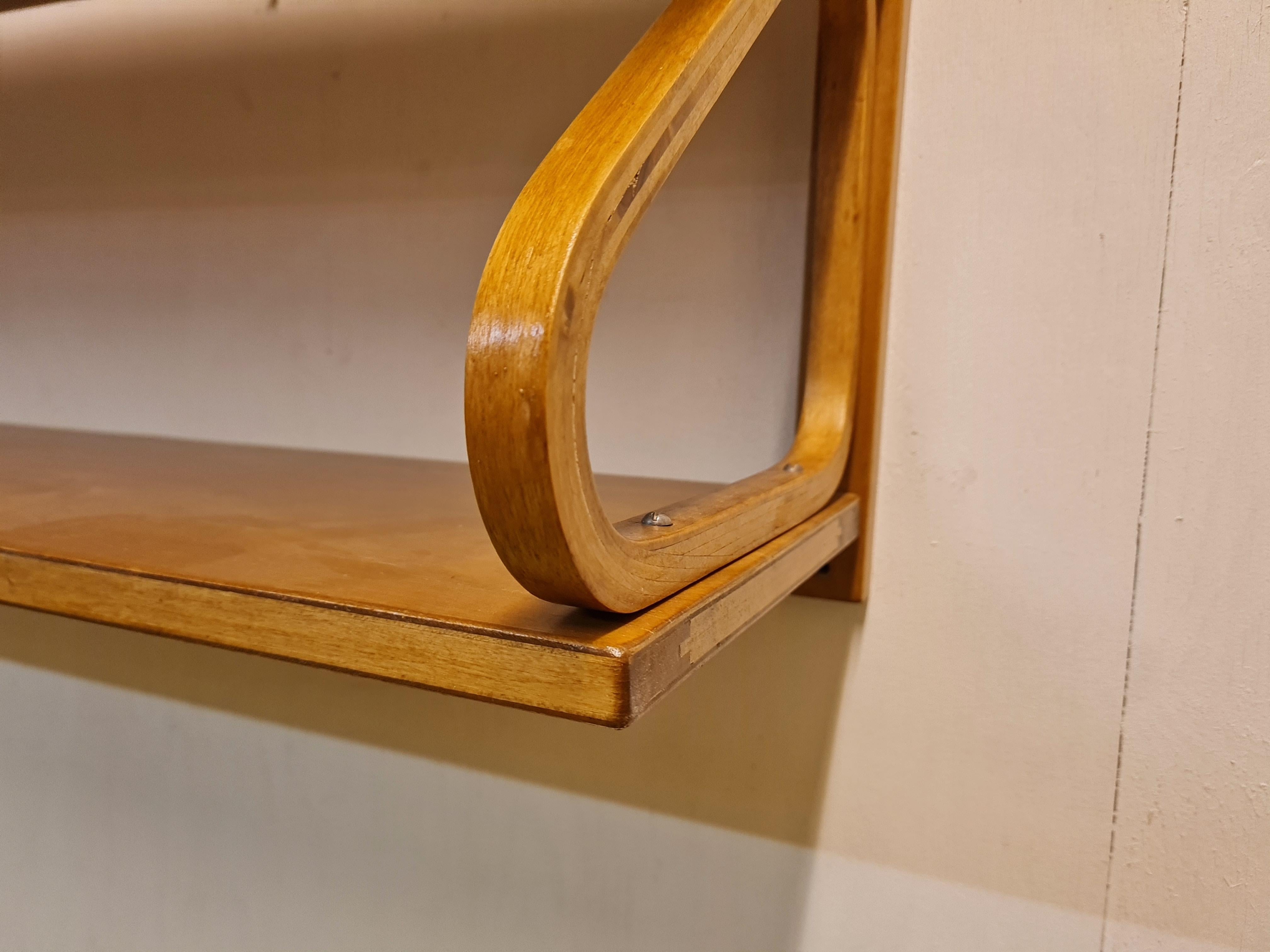 Mid-20th Century Alvar Aalto Minimalistic Double Shelf Model 112-2 in Birch, Artek 1950s For Sale