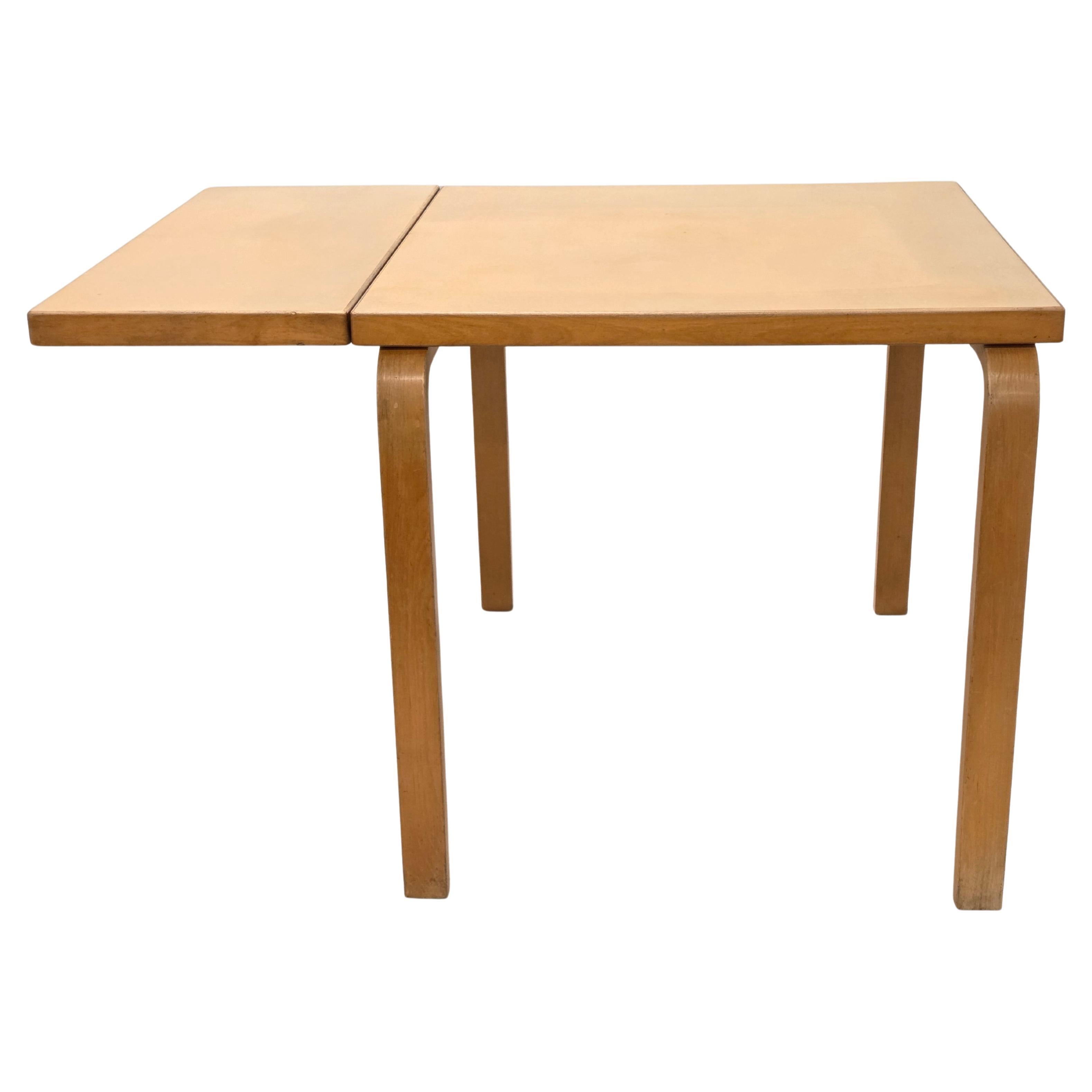 Alvar Aalto Drop-leaf Table by Artek 1950s For Sale
