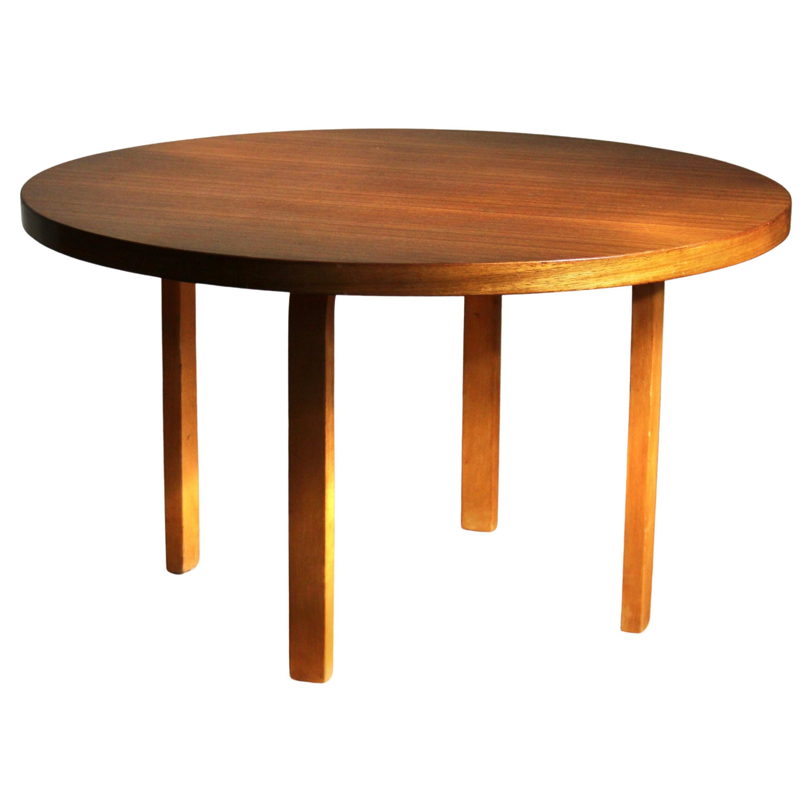 Alvar Aalto Tables de salle à manger
