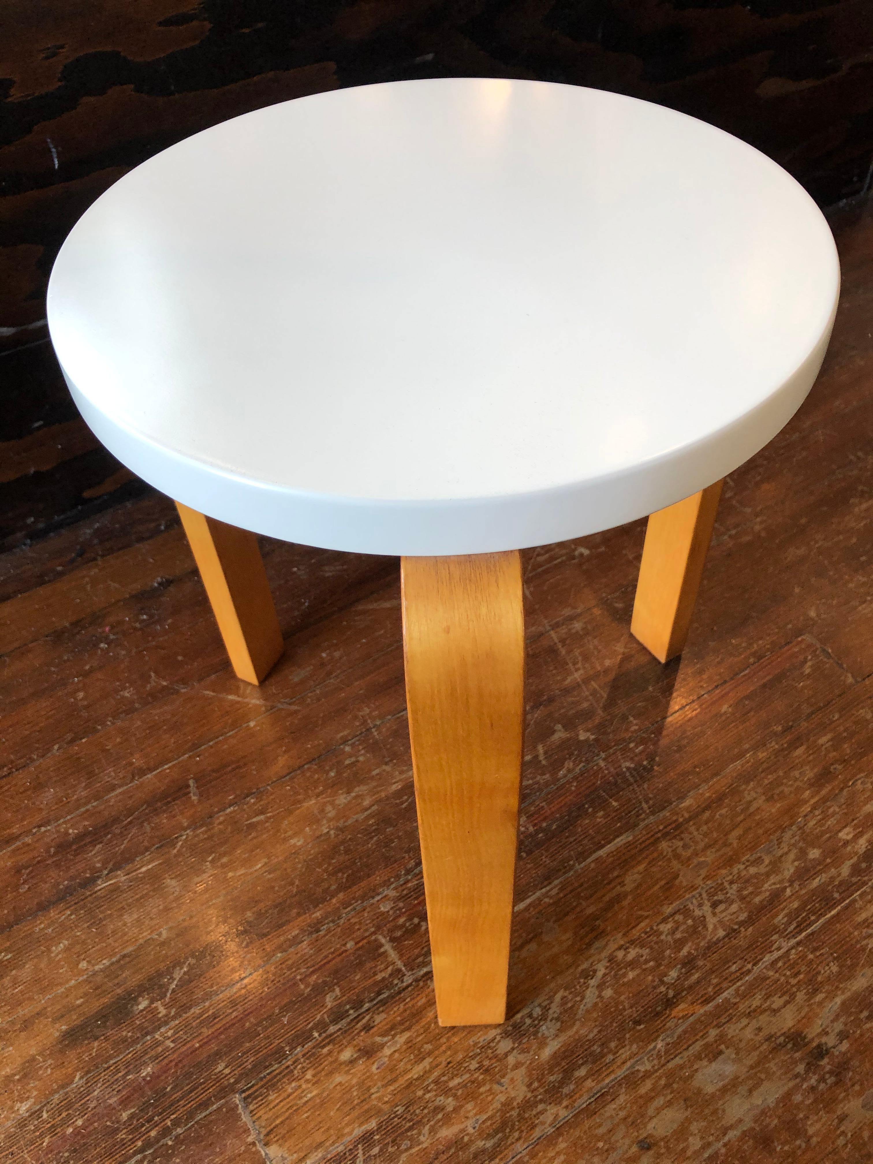 Alvar Aalto Early Finsven Stamped Stool / Small Table Lacquer Top In Good Condition In Westport, CT