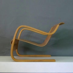 Alvar Aalto, Early Original Cantilever Chair, model 31, birch plywood
