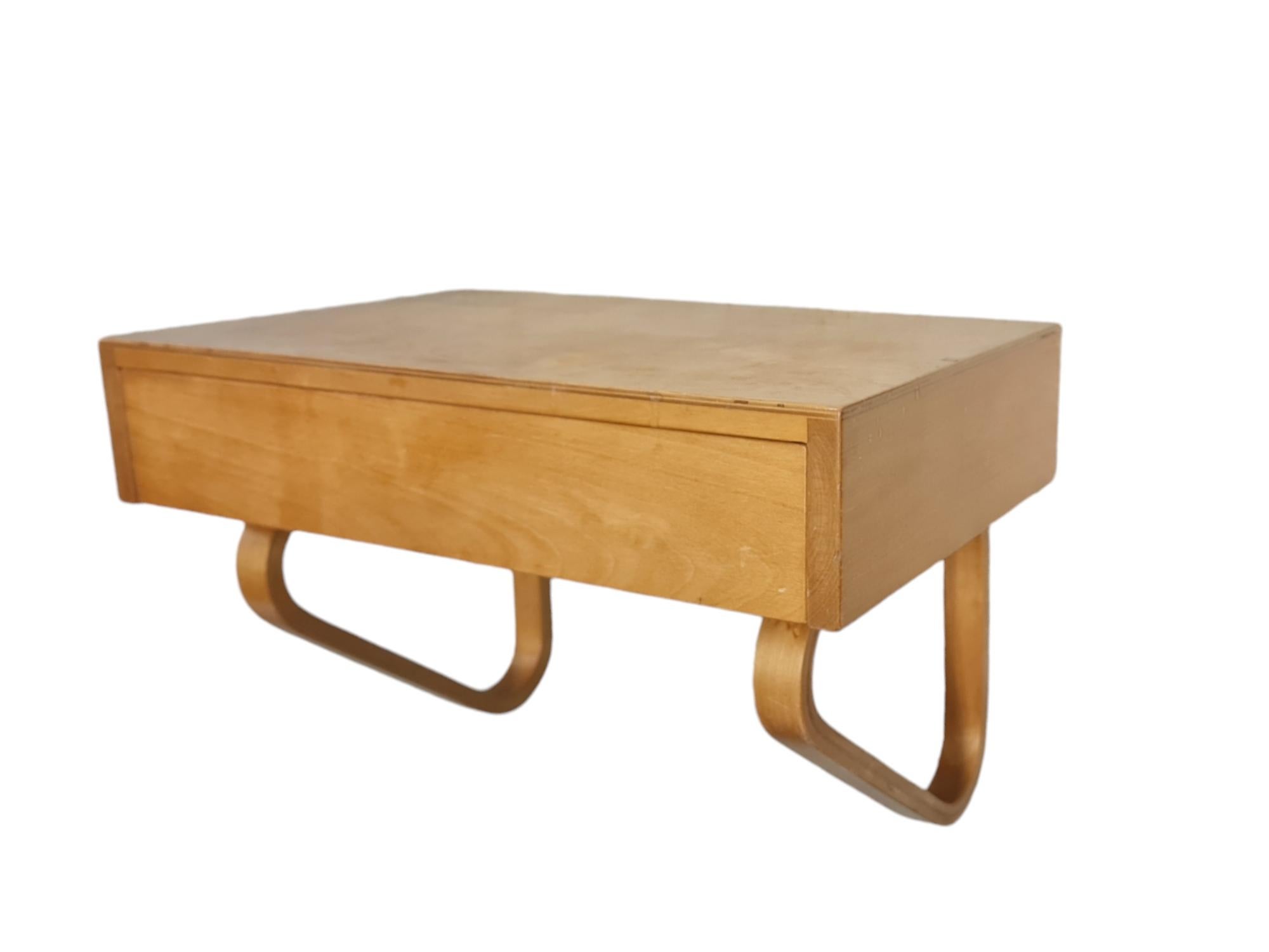 Mid-Century Modern Alvar Aalto Entryway Console Mirror and Stool Set, 1950s for Artek For Sale