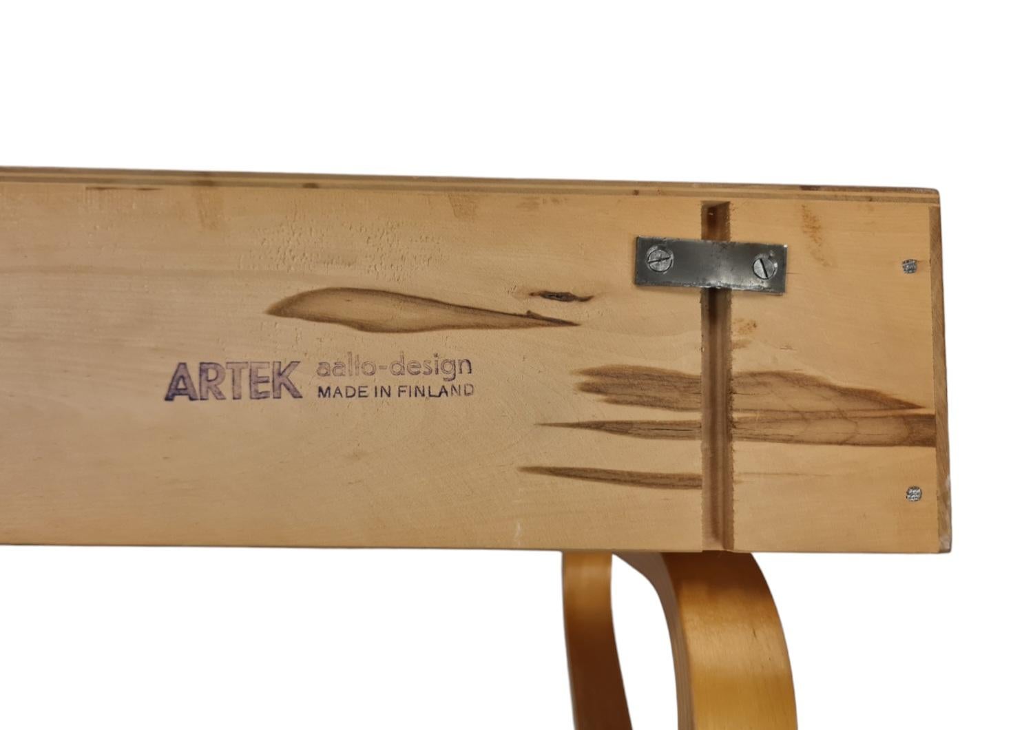 Alvar Aalto Entryway Console Mirror and Stool Set, 1950s for Artek In Good Condition For Sale In Helsinki, FI