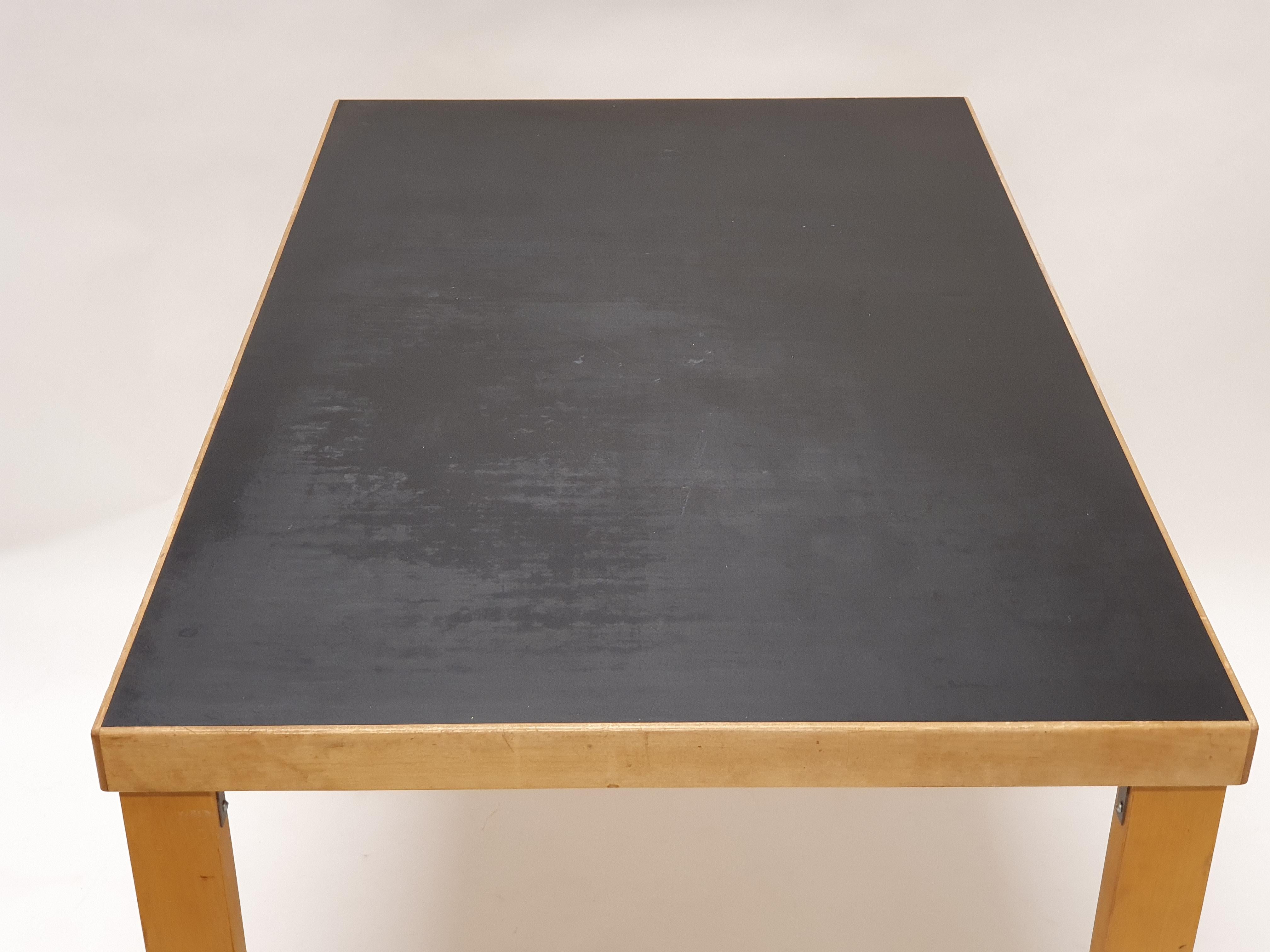 Alvar Aalto+Aalto Everyman's Table 1930s Bon état - En vente à Espoo, FI