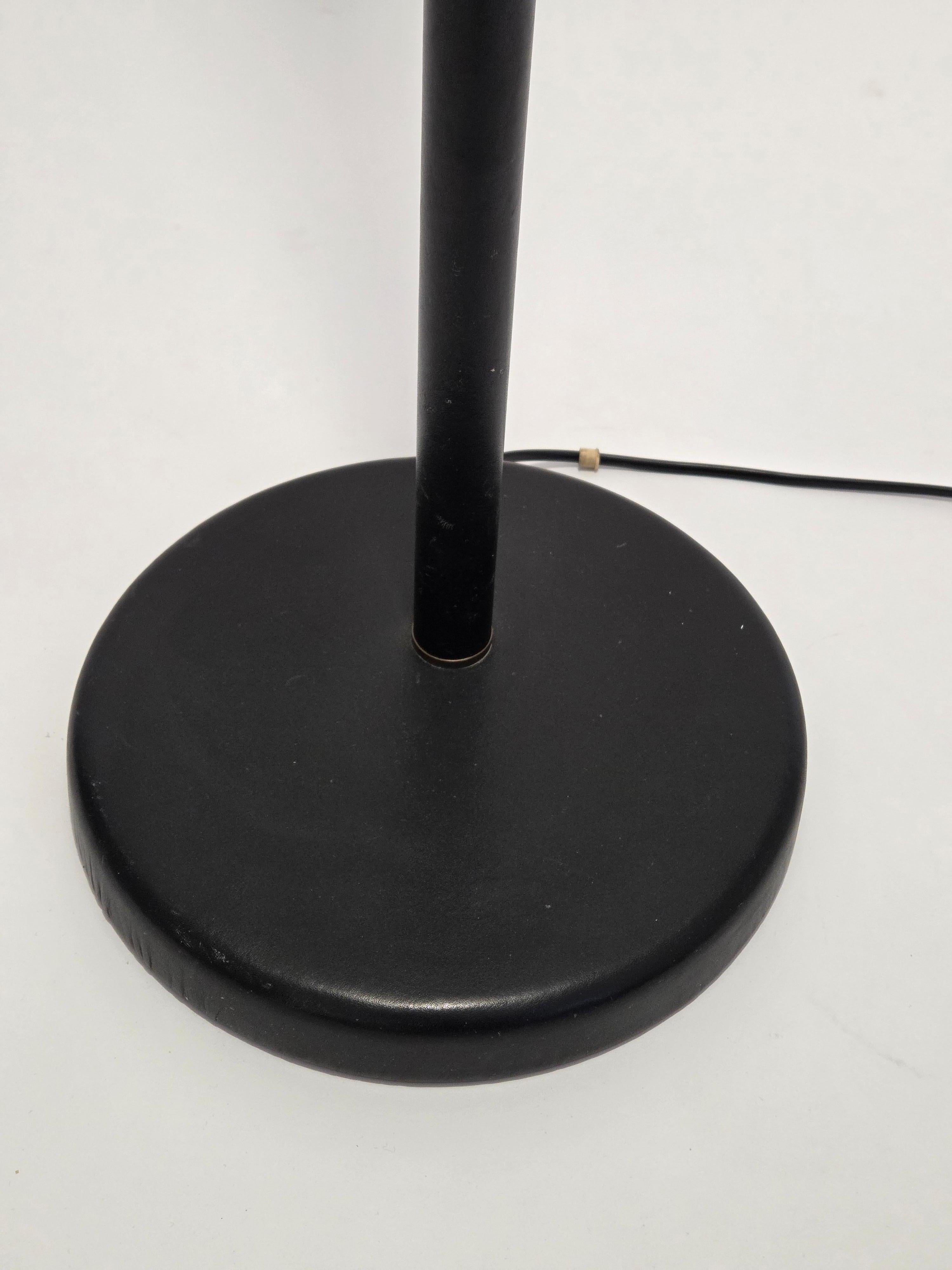 Alvar Aalto Floor Lamp A809 By Valaistustyö en vente 7