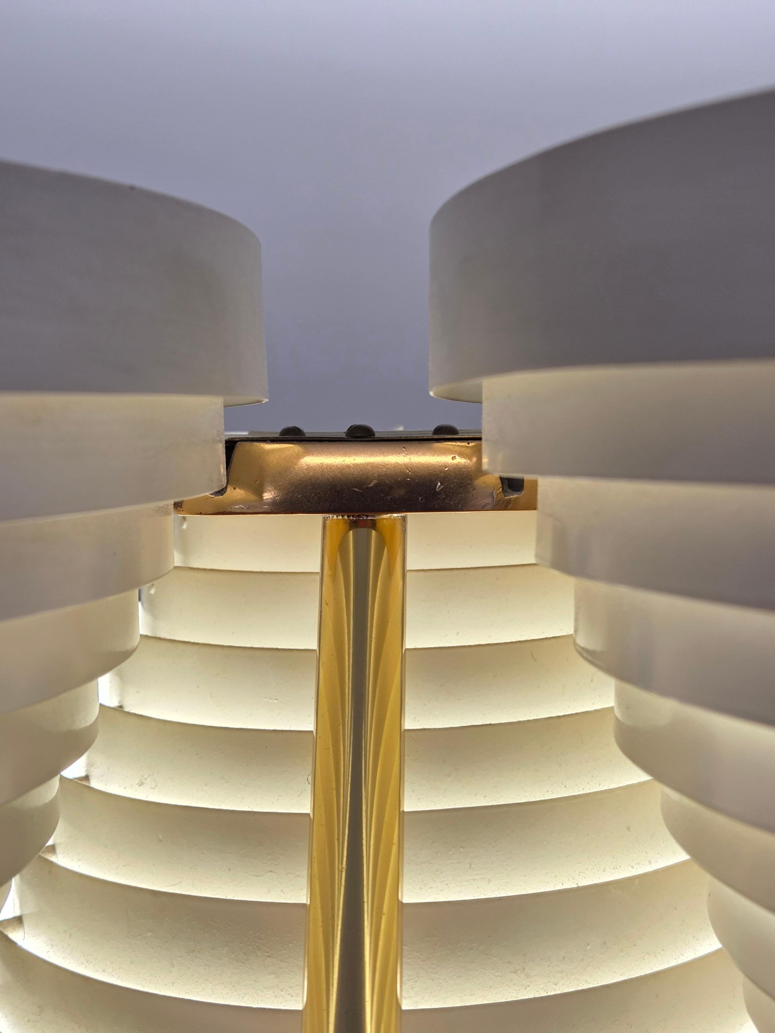 Alvar Aalto Floor Lamp A809 By Valaistustyö en vente 2