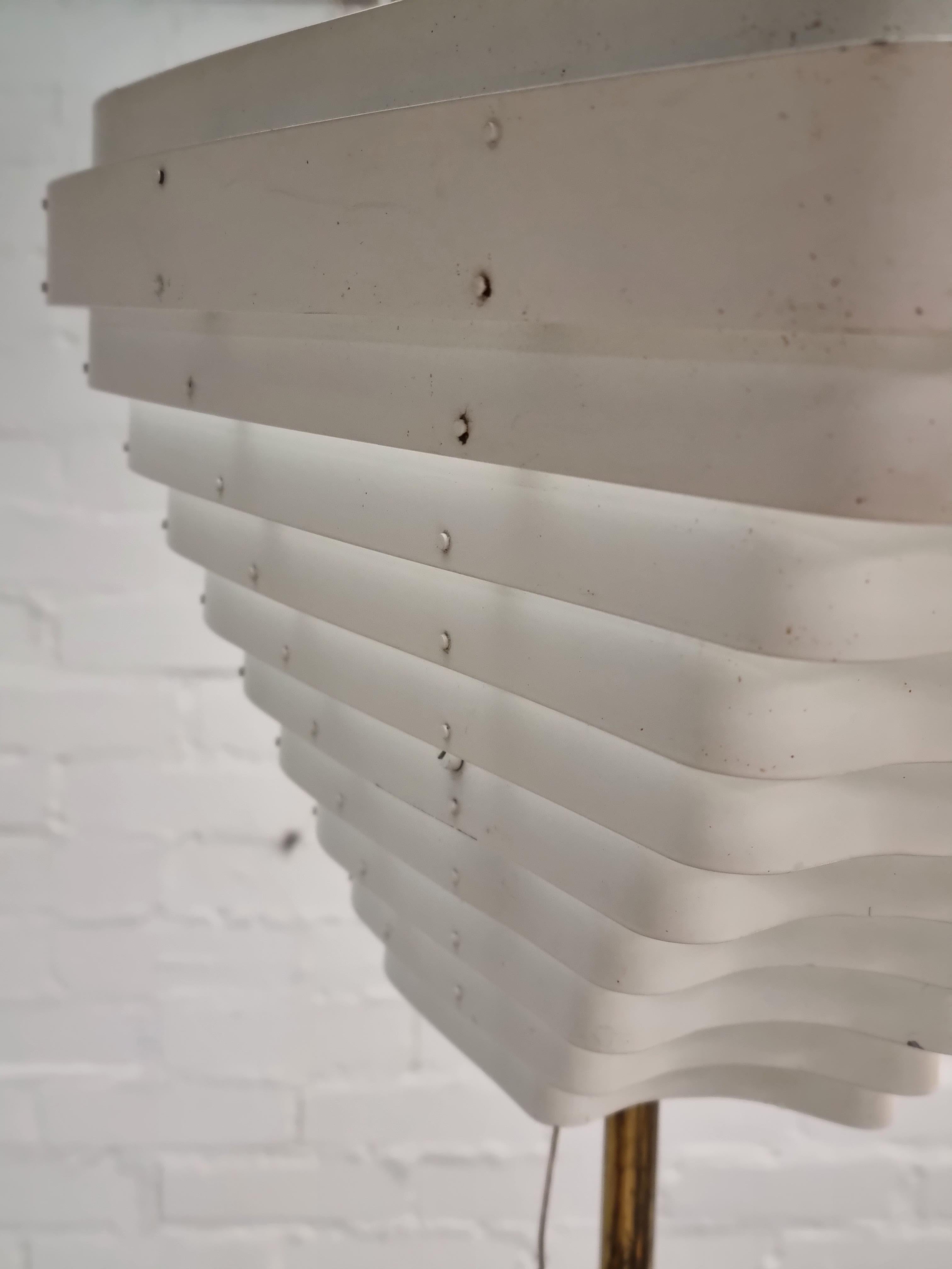 Alvar Aalto, lampadaire « Angel Wing » A805, Artek  en vente 3