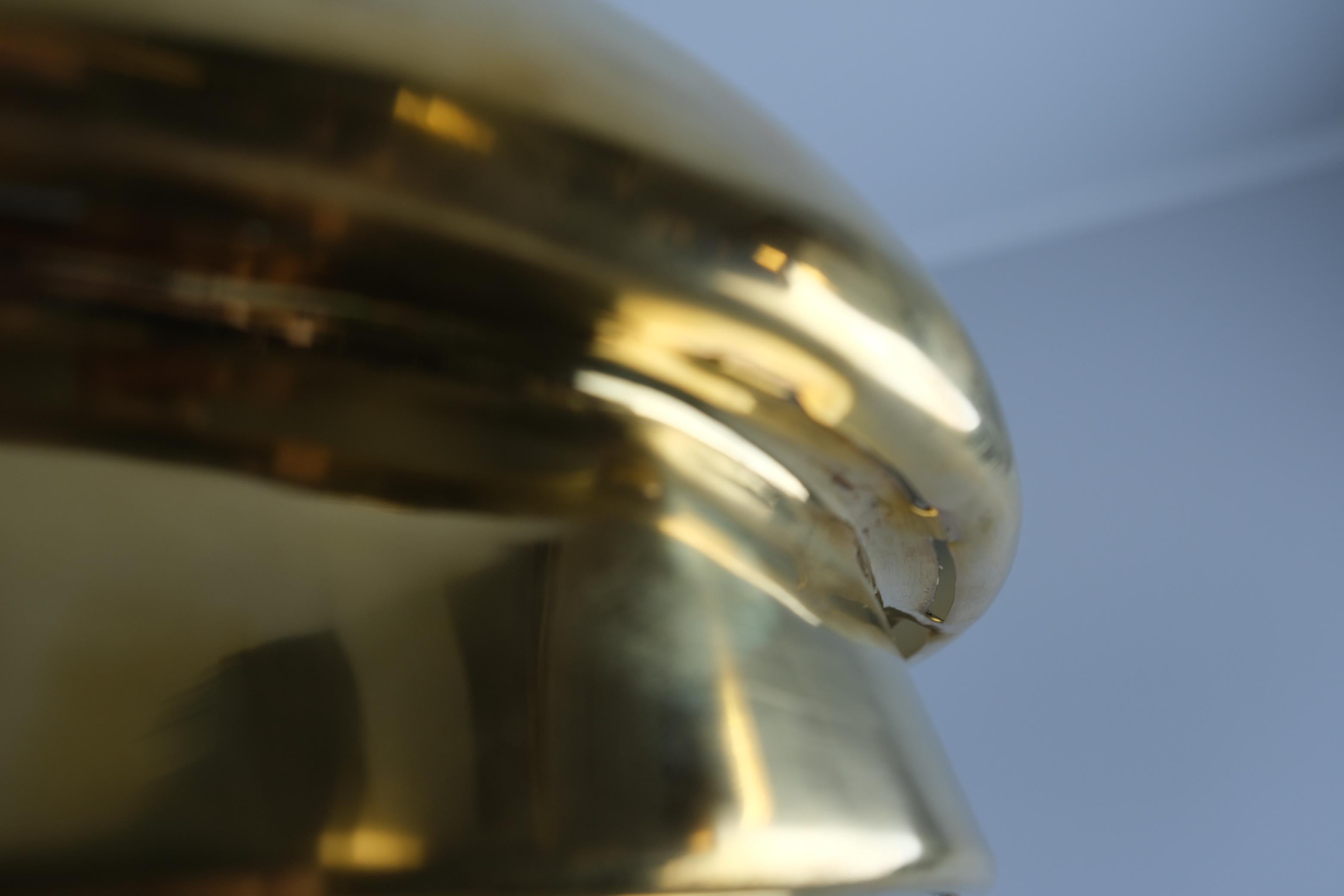 Lampadaire Alvar Aalto+Aalto modèle A808 en laiton, Valaistustyö Oy années 1950 en vente 5