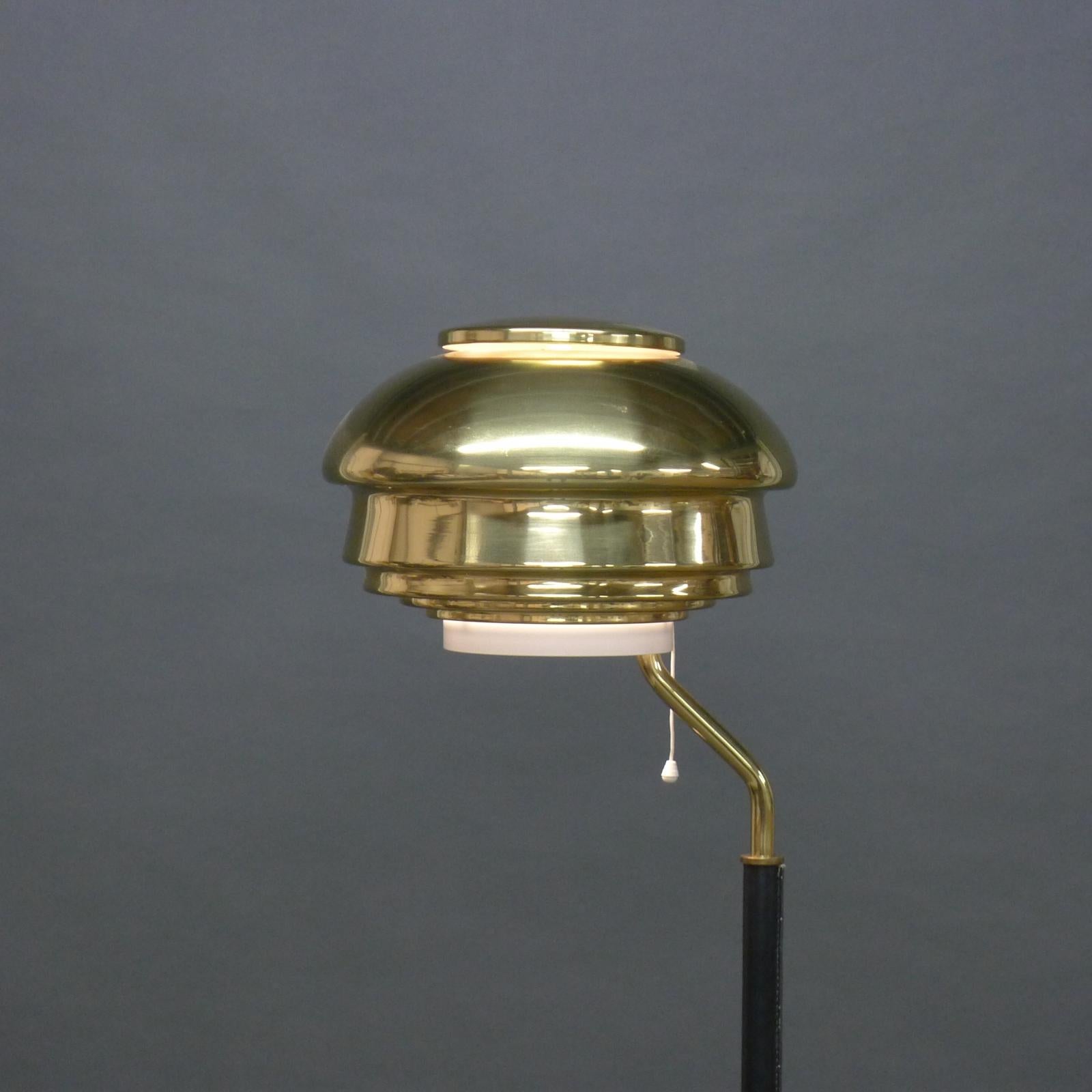 Alvar Aalto, Floor Lamp, model A808, Valaistustyö, Finland, 1950s, brass/leather For Sale 1