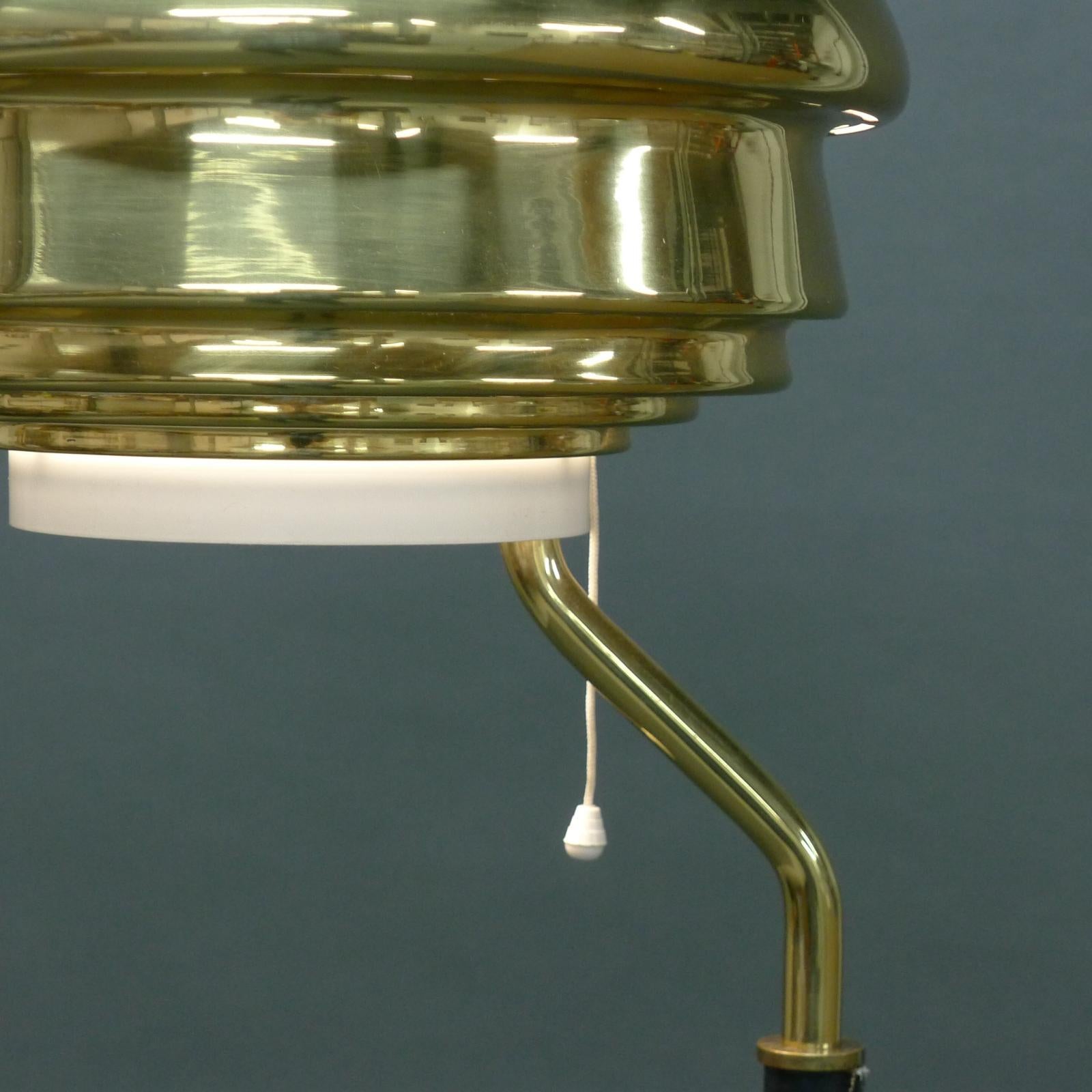 Alvar Aalto, Floor Lamp, model A808, Valaistustyö, Finland, 1950s, brass/leather For Sale 2