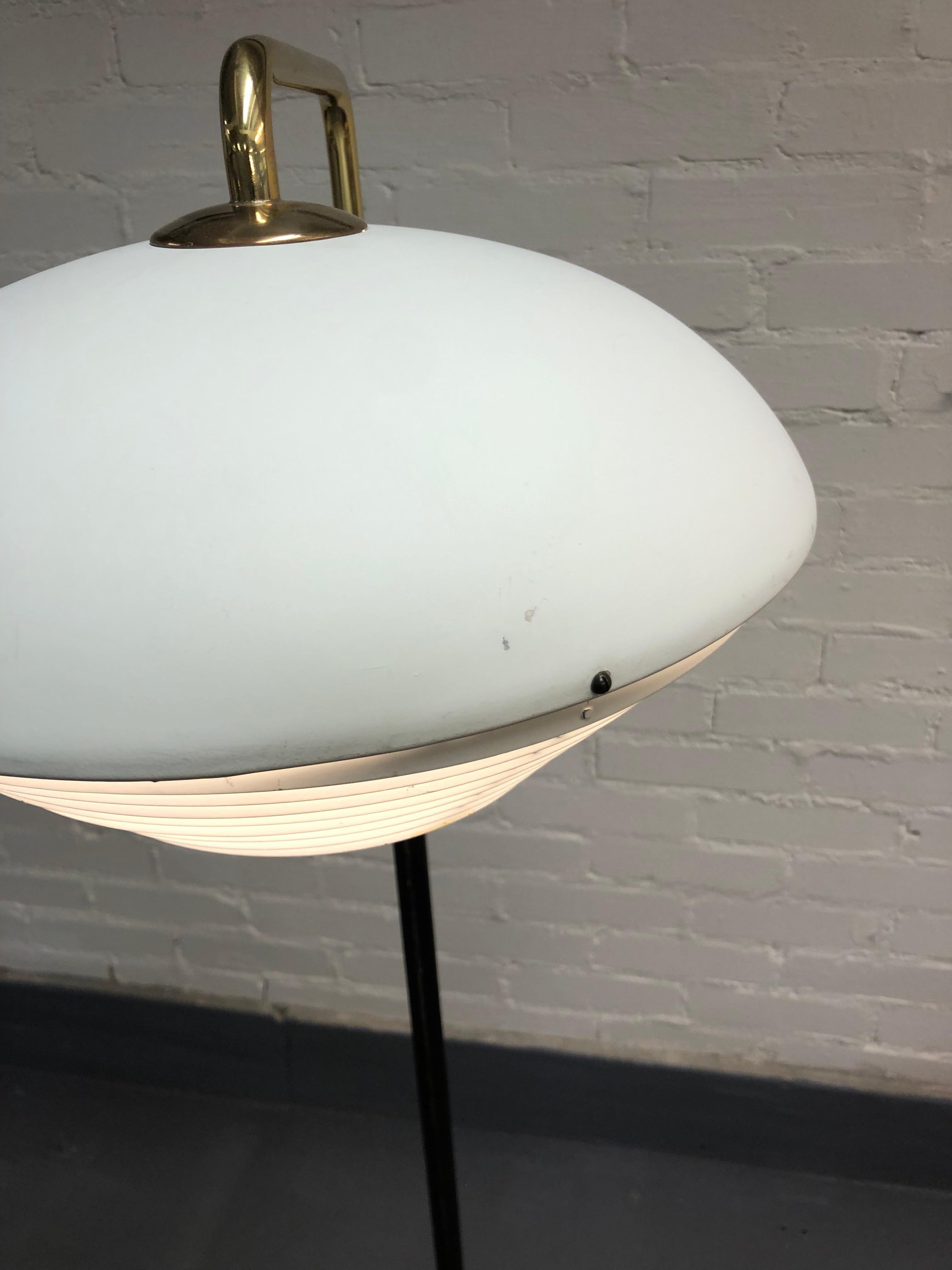 Alvar Aalto Stehlampe Modell A811, Valaistusty im Angebot 5