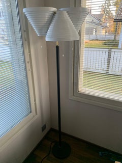 Alvar Aalto floorlamp model A809