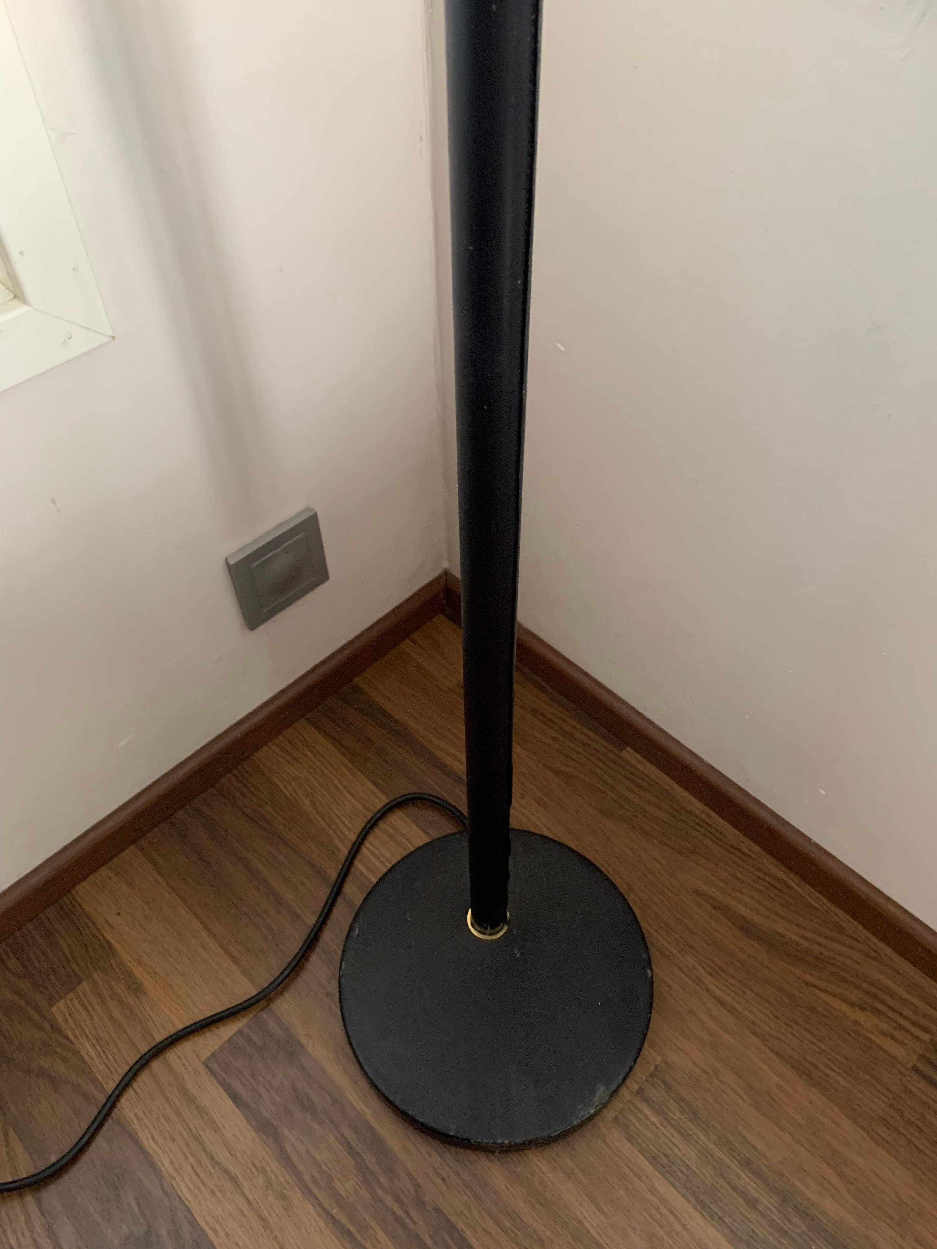 Finnish Alvar Aalto floorlamp model A809 For Sale