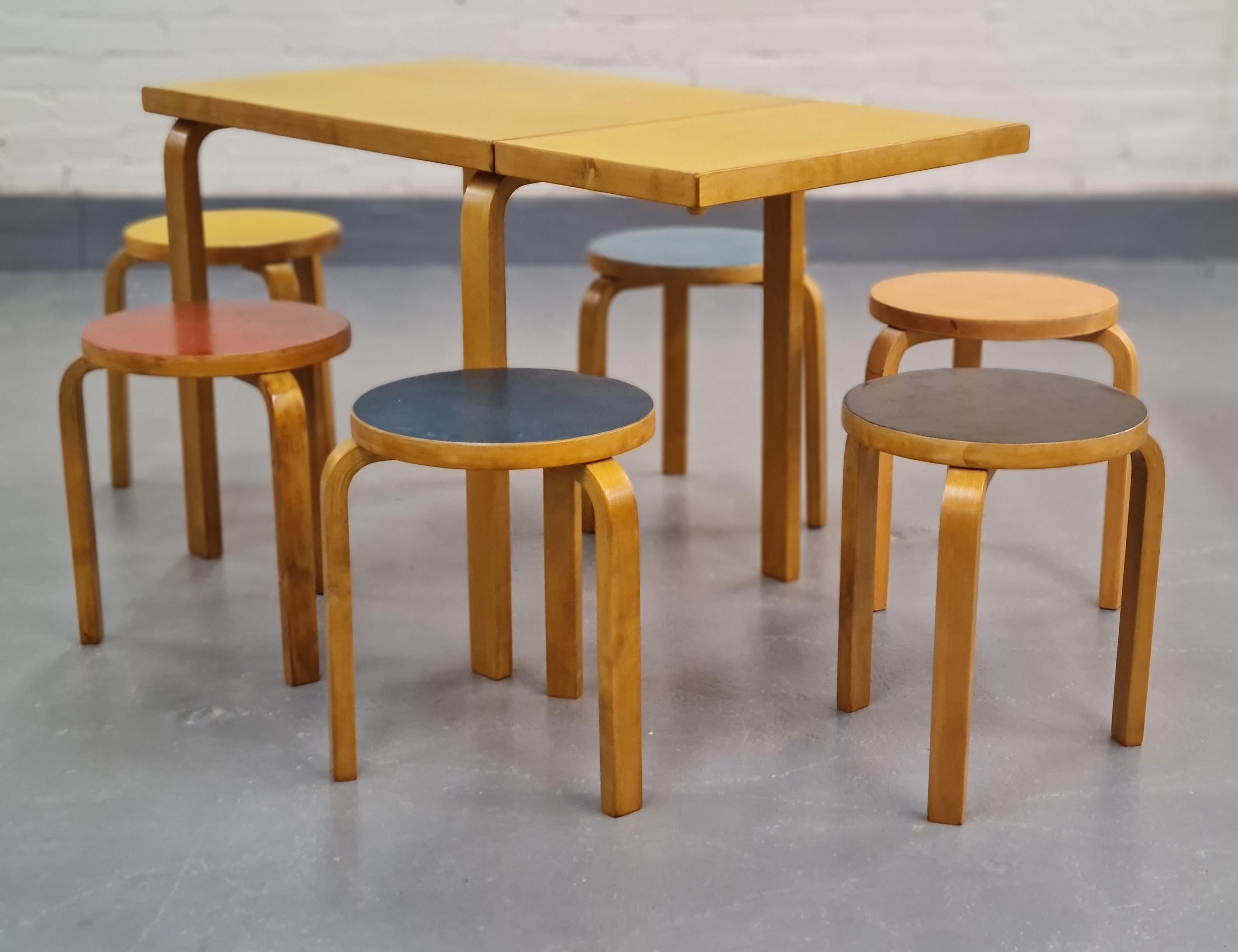 Alvar Aalto Foldable Table and 6 Stools, Artek 12