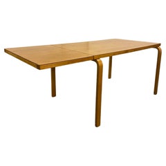 An Alvar Aalto Foldable Table in Birch, Artek 1950s