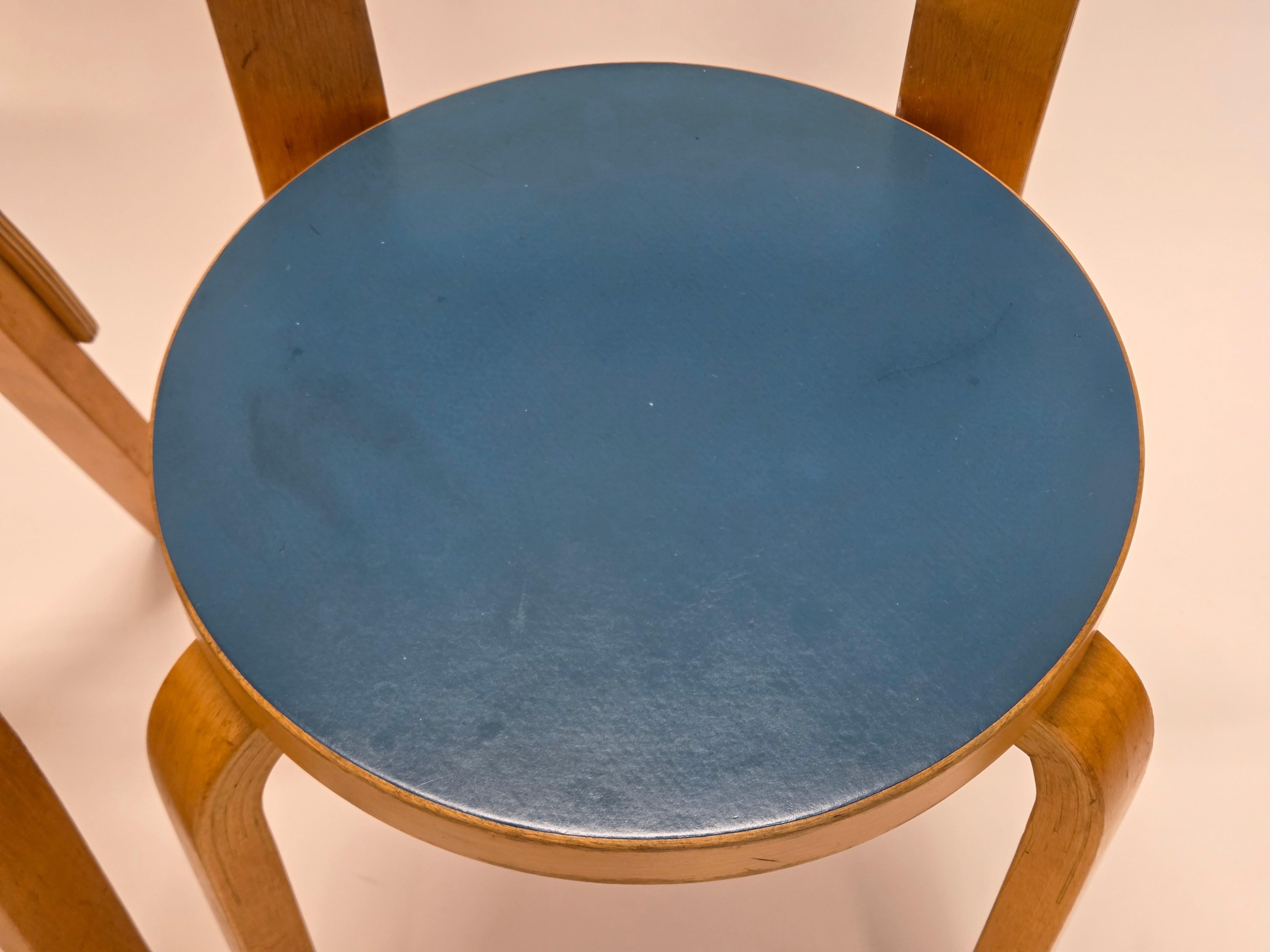 Milieu du XXe siècle Table pliante DL82 et 65 chaises d'Alvar Aalto+Aalto par Artek 1960s en vente