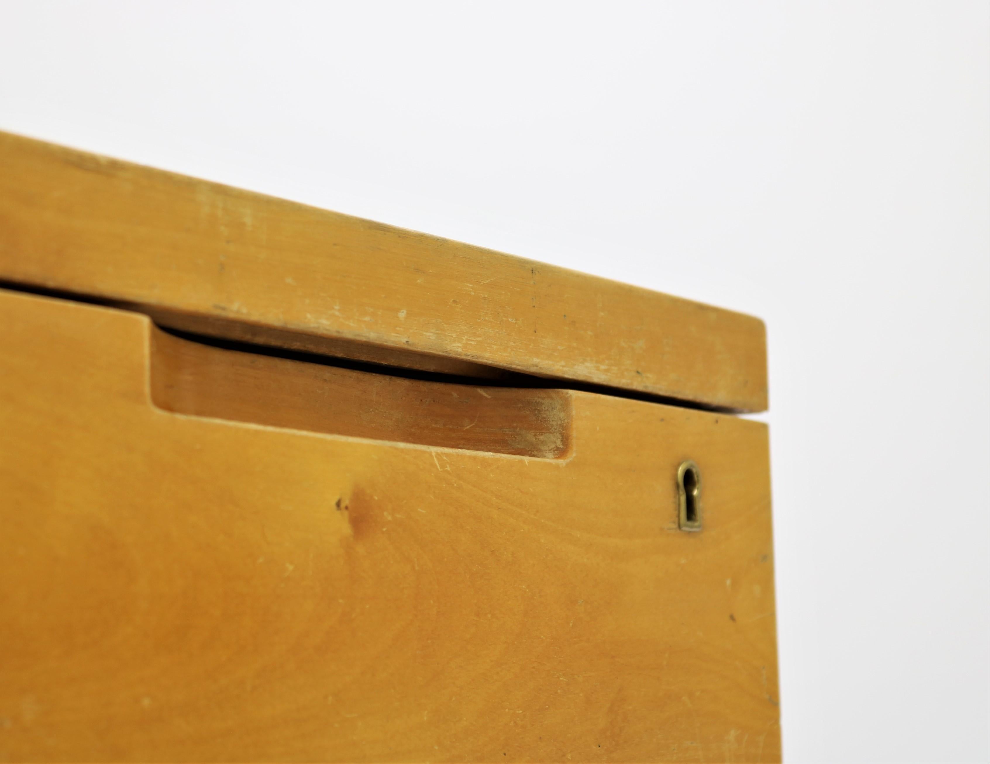 Alvar Aalto for Artek, Desk Cabinet in Lacquered Birch, 1950s In Fair Condition In Odense, DK