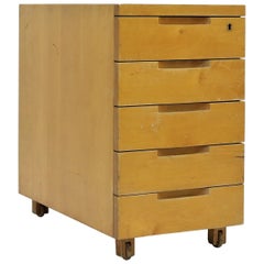 Alvar Aalto für Artek, Schreibtischschrank aus lackierter Birke, 1950er-Jahre