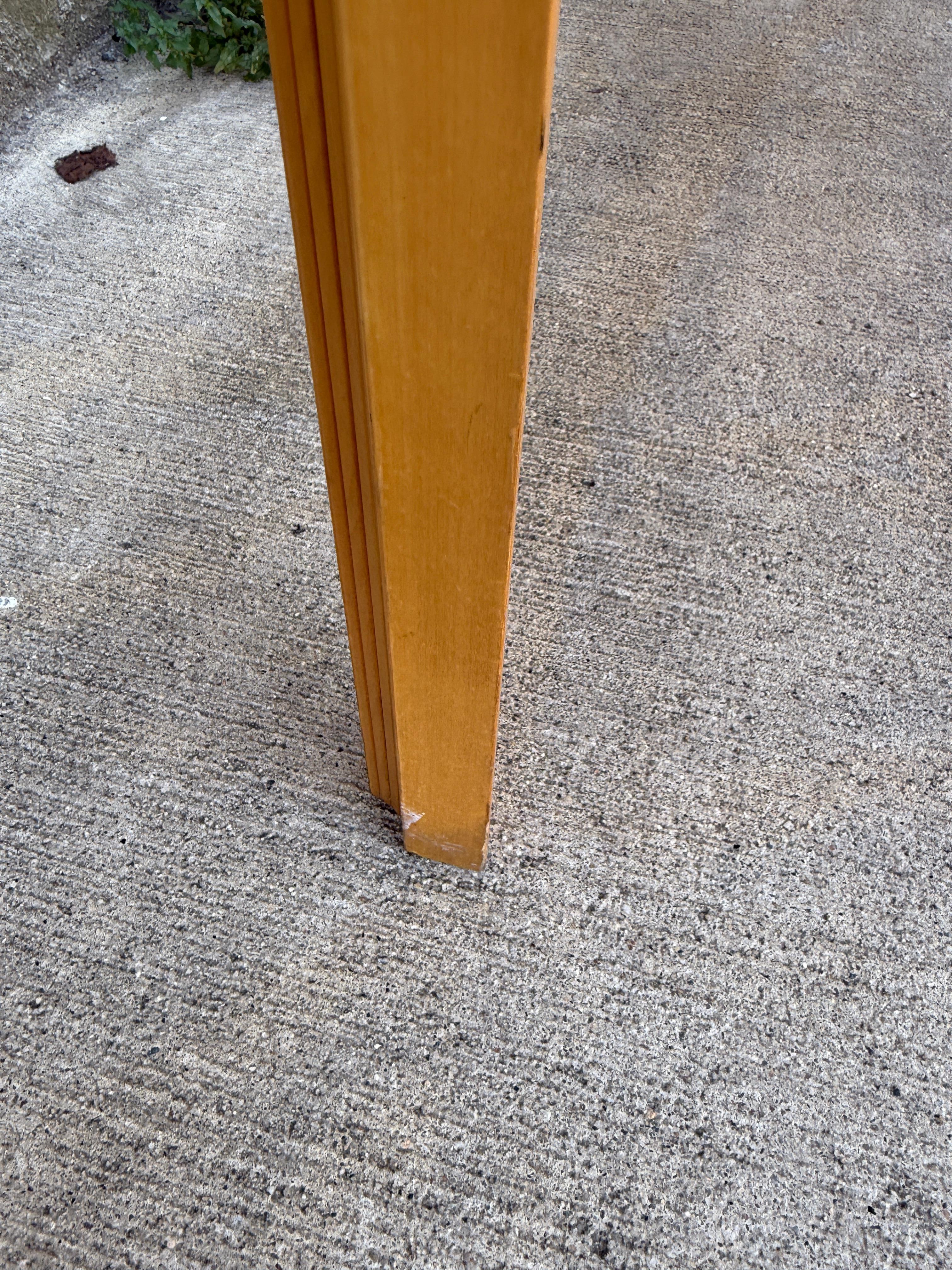 Alvar Aalto para Artek Mesa de comedor Fanleg / Escritorio en venta 4