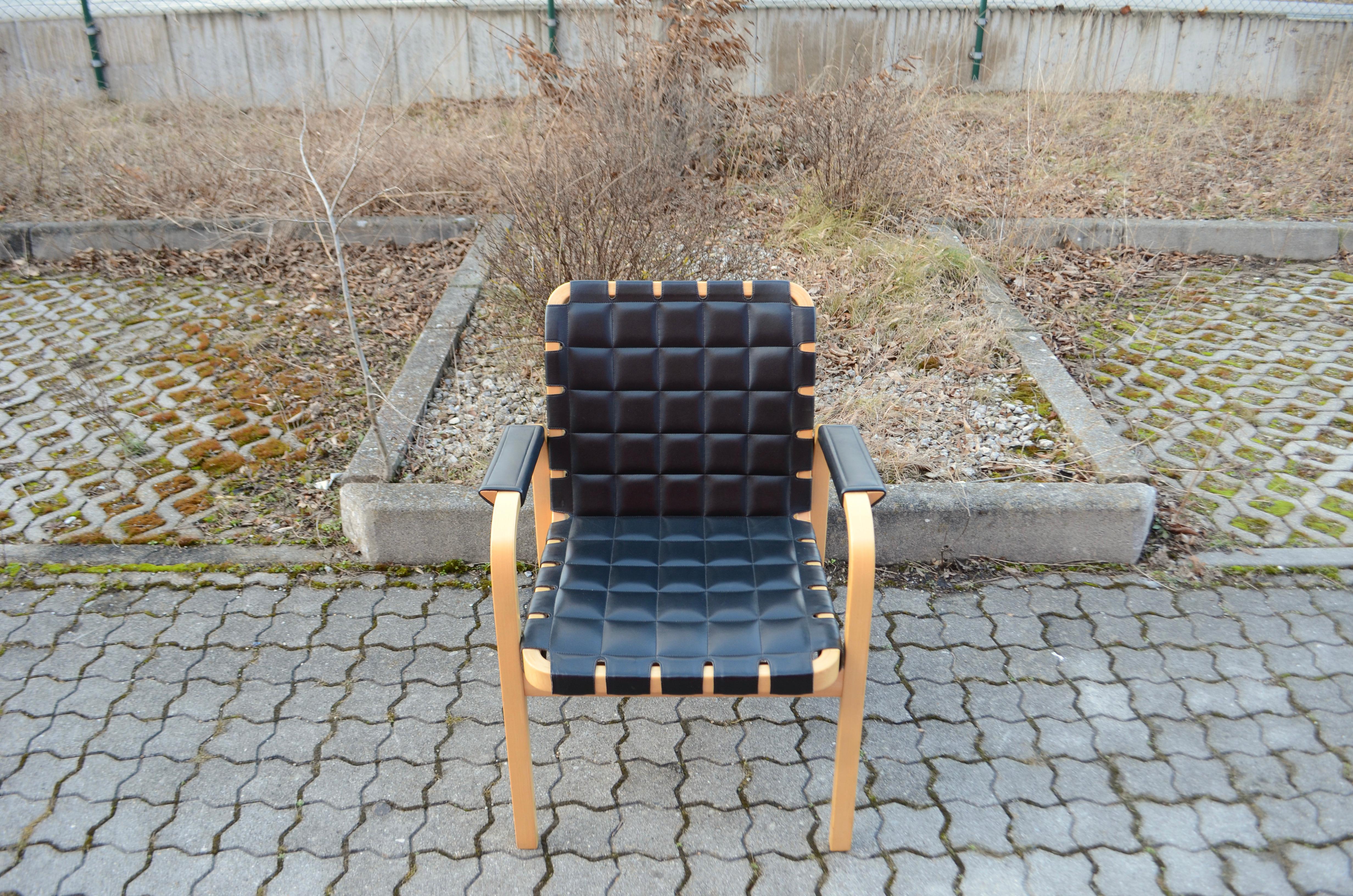 Mid-20th Century Alvar Aalto for Artek Model 45 Armchair Chair Black Leather 1 of 4 For Sale