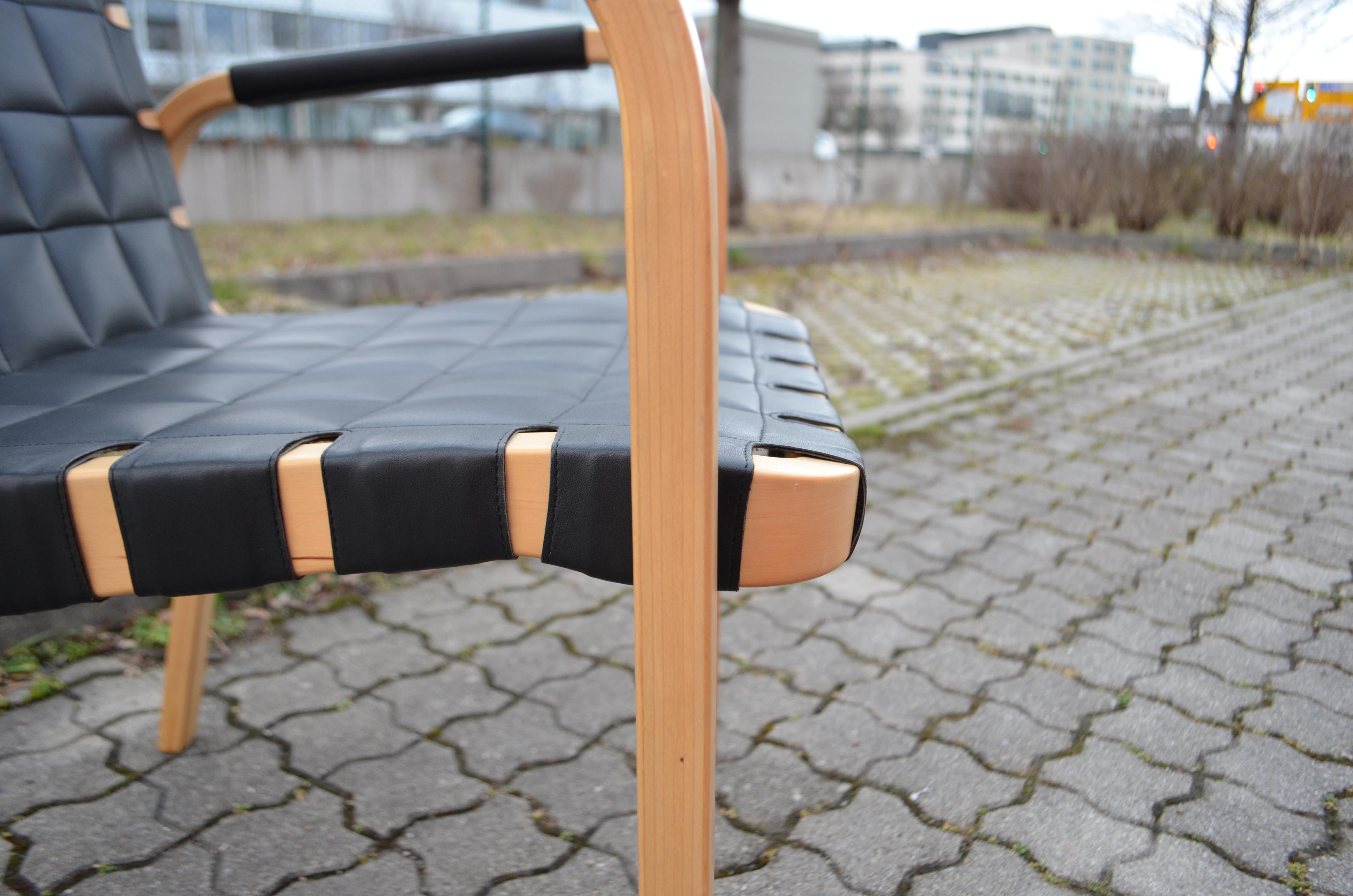 Alvar Aalto for Artek Model 45 Armchair Chair Black Leather 1 of 6 For Sale 4
