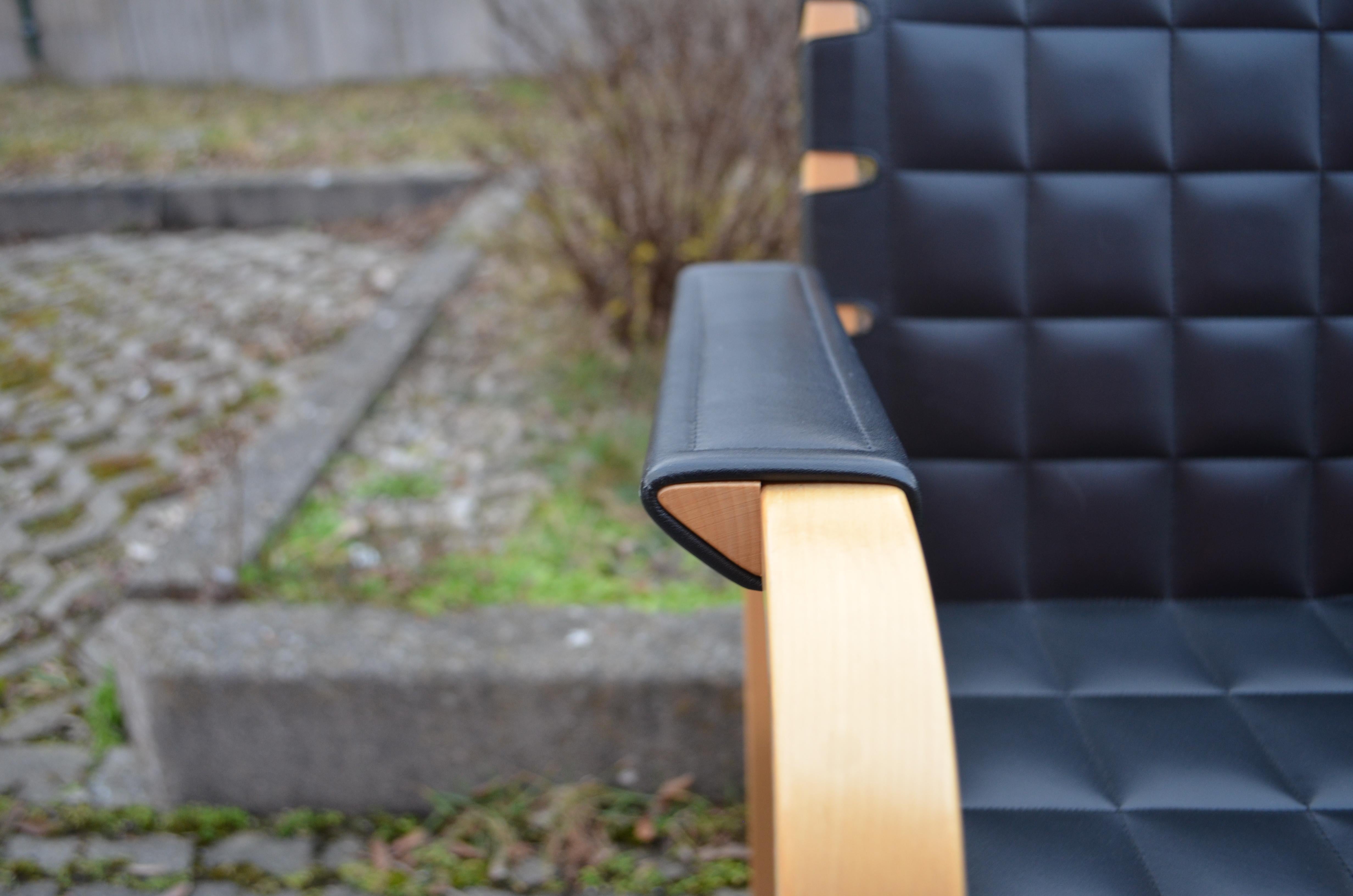 Alvar Aalto for Artek Model 45 Armchair Chair Black Leather 1 of 6 For Sale 5