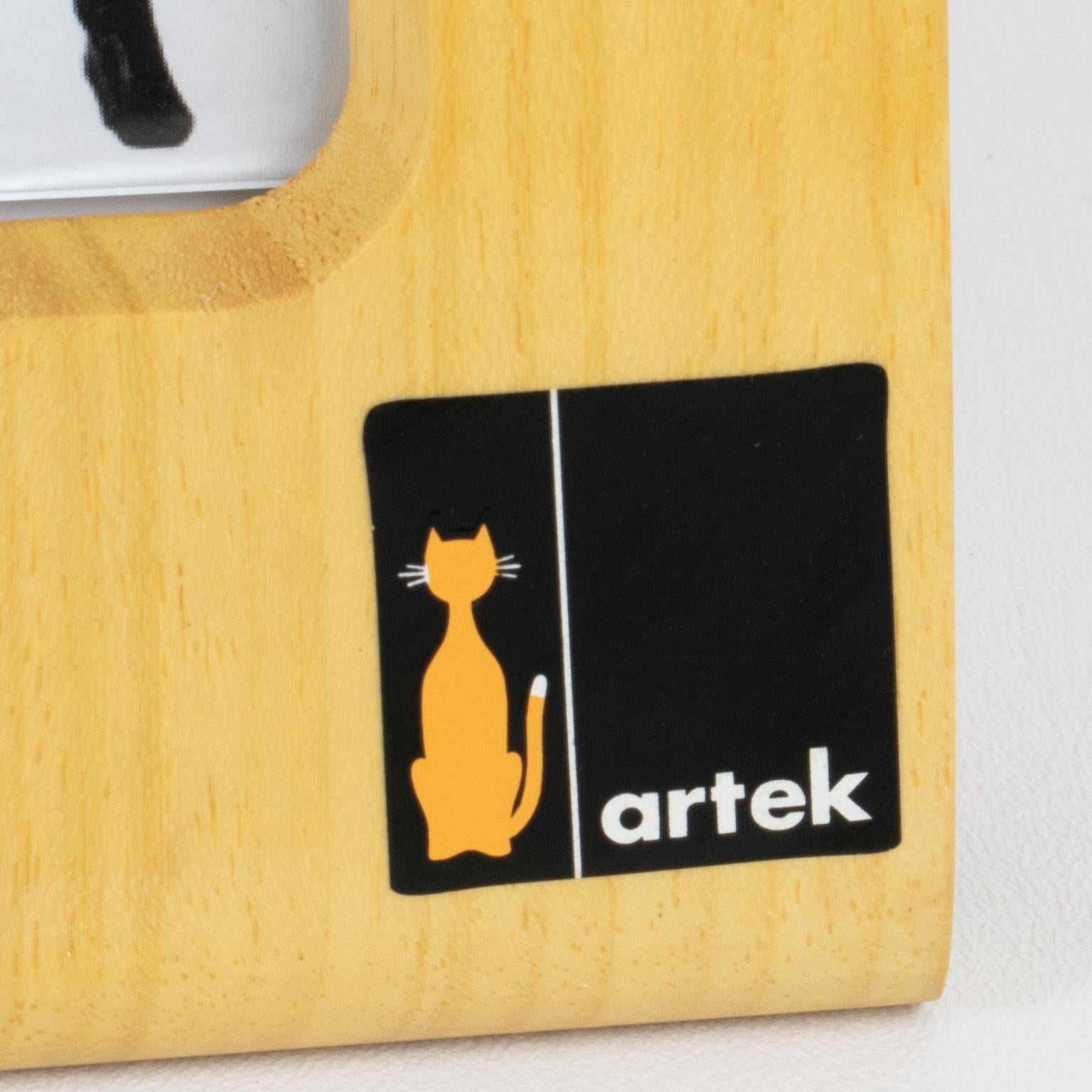 Late 20th Century Alvar Aalto for Artek Pine Picture Frame, circa 1970 For Sale