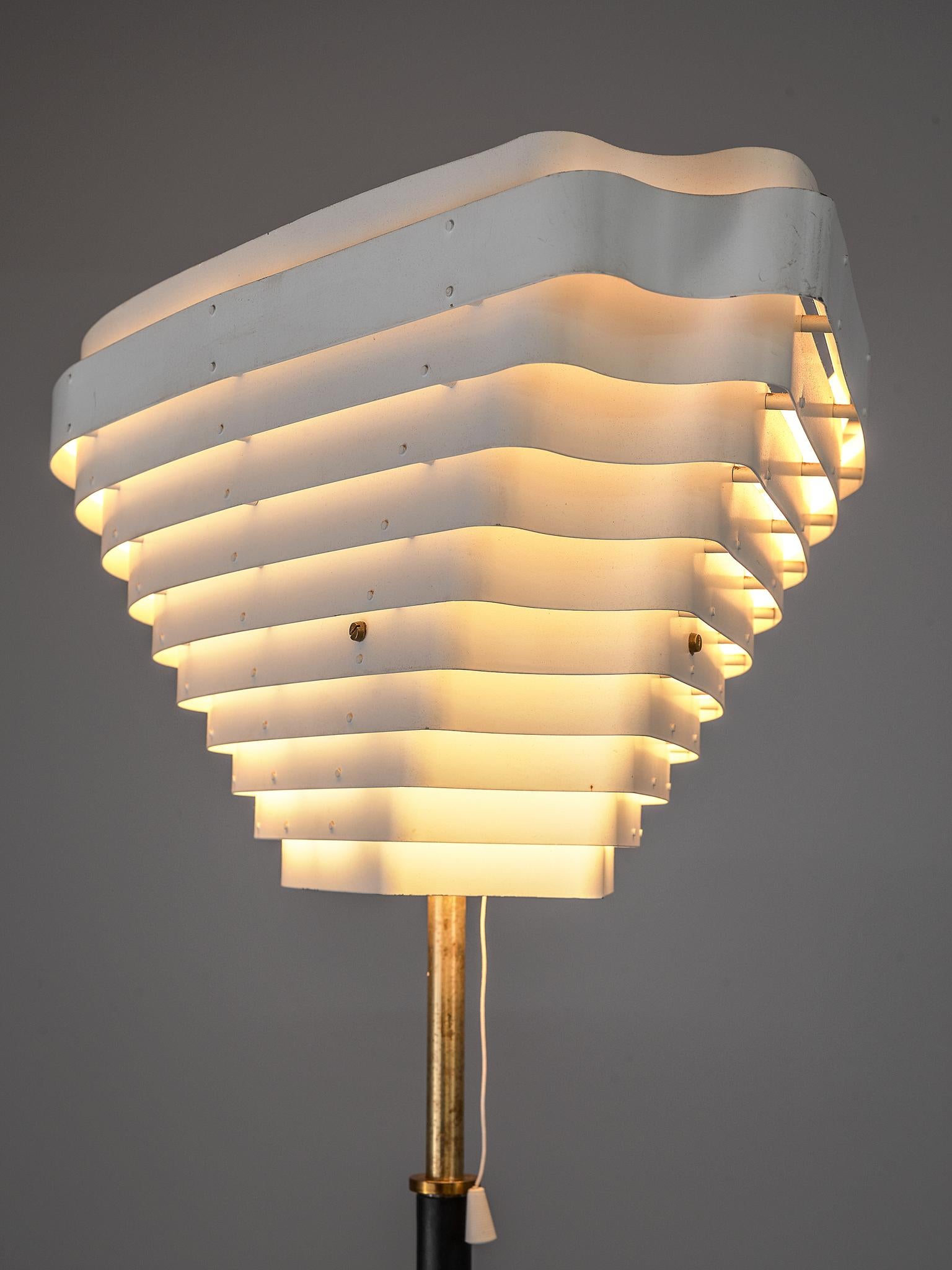 Alvar Aalto for Valaistustyö Floor Lamp 'A805' In Good Condition In Waalwijk, NL