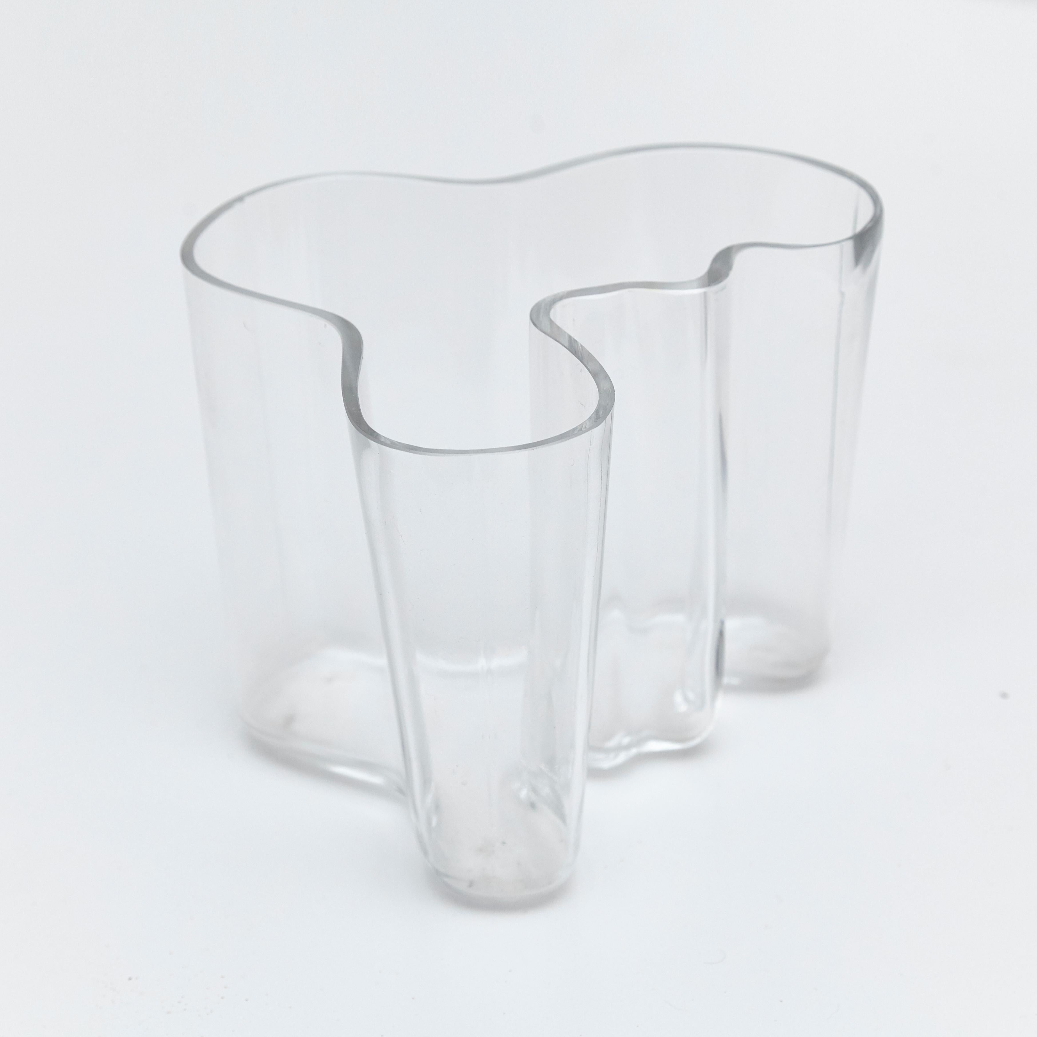 Alvar Aalto Glass Bowl Savoy, circa 1960 2