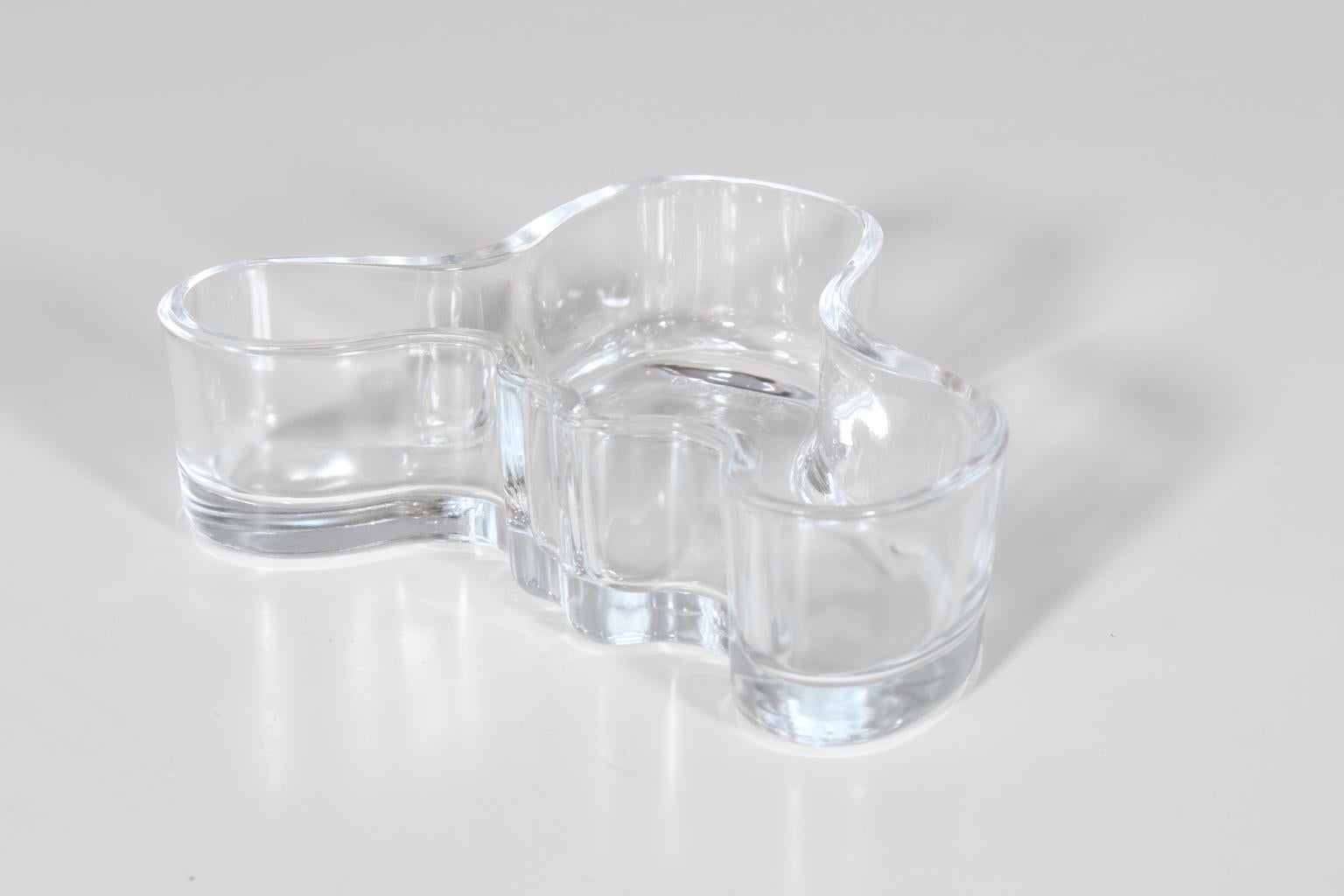 Alvar Aalto Glass Savoy Vase and Bowls For Sale 1