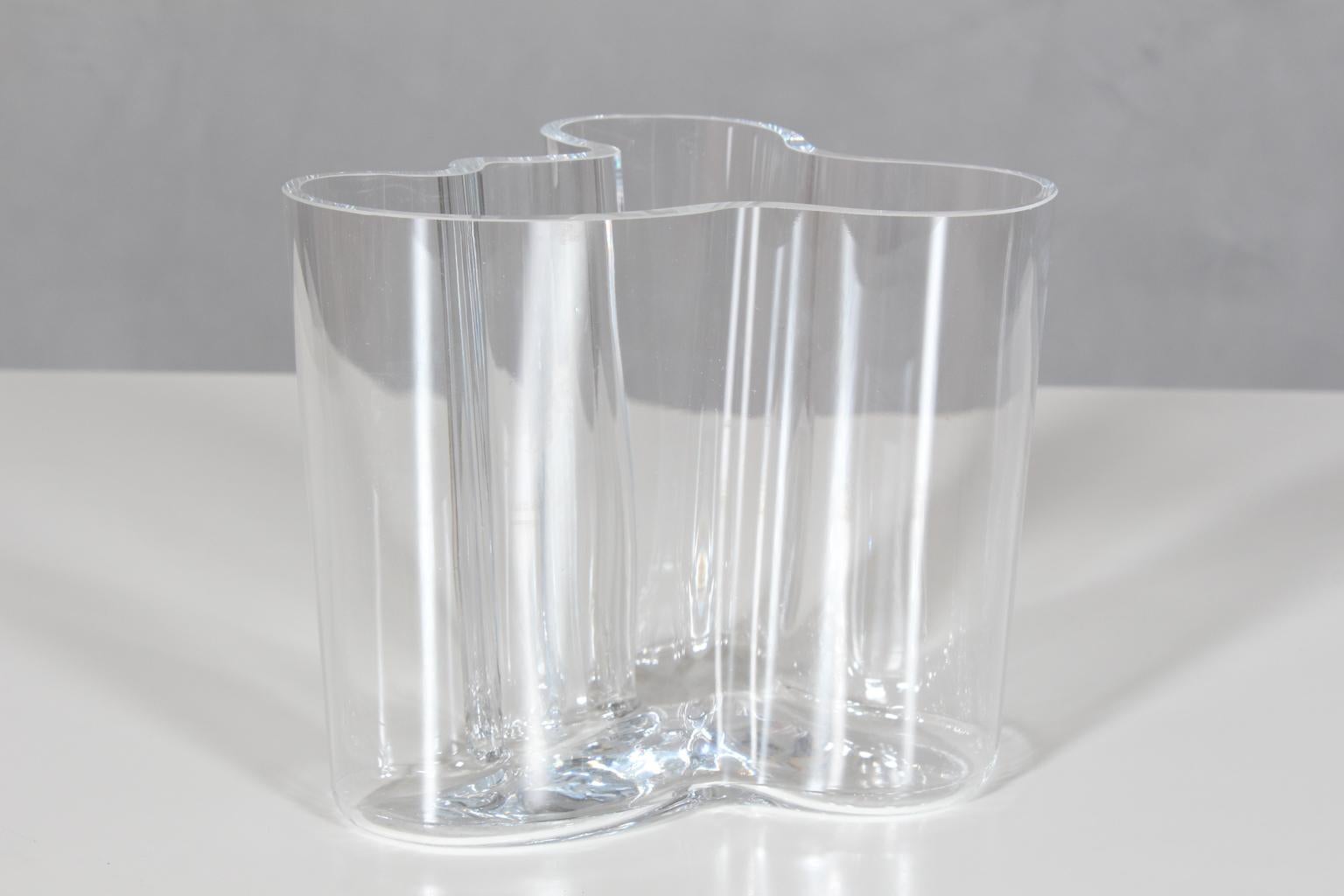 Alvar Aalto Glass Savoy Vase In Good Condition In Esbjerg, DK