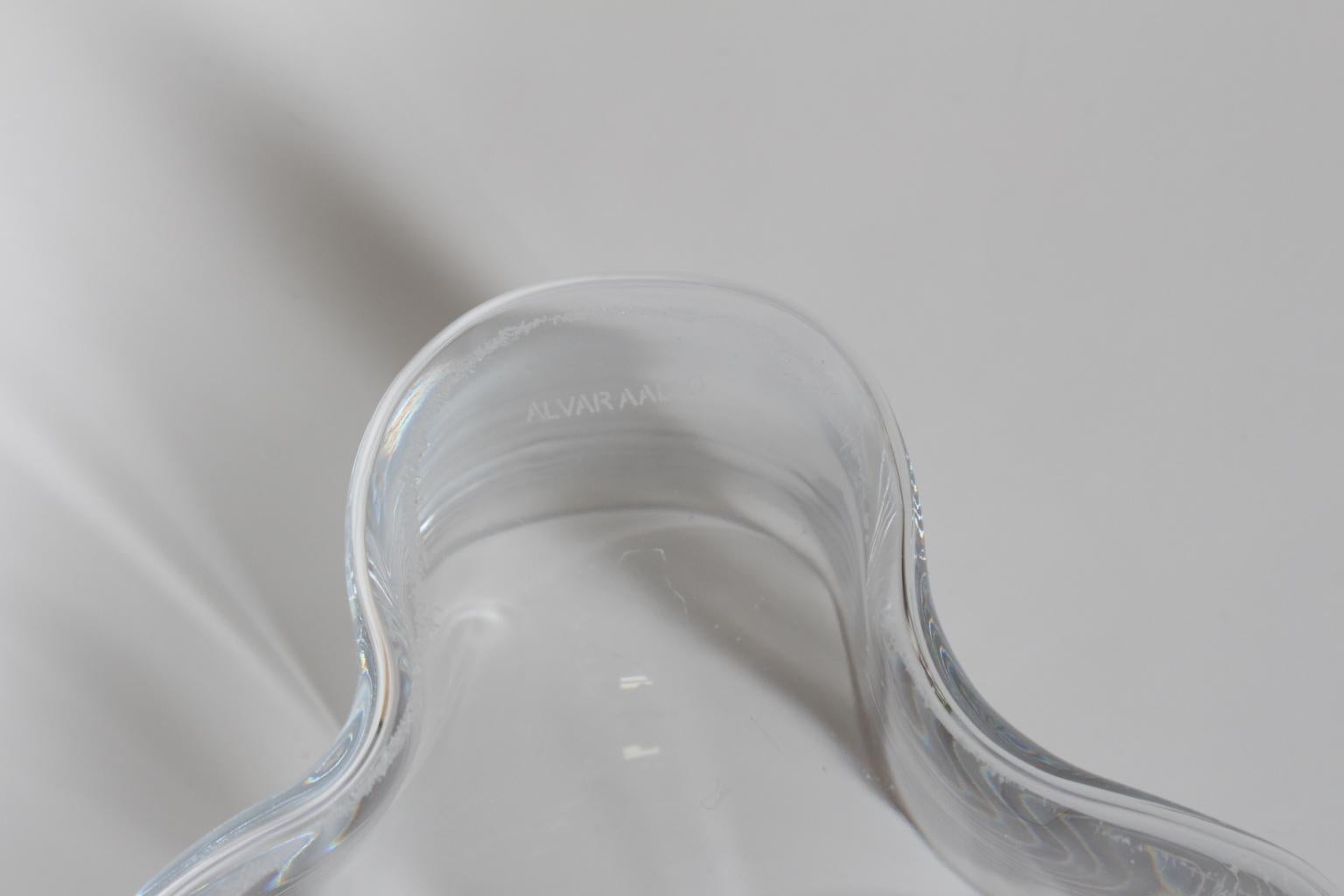 Alvar Aalto Glass Savoy Vase 1