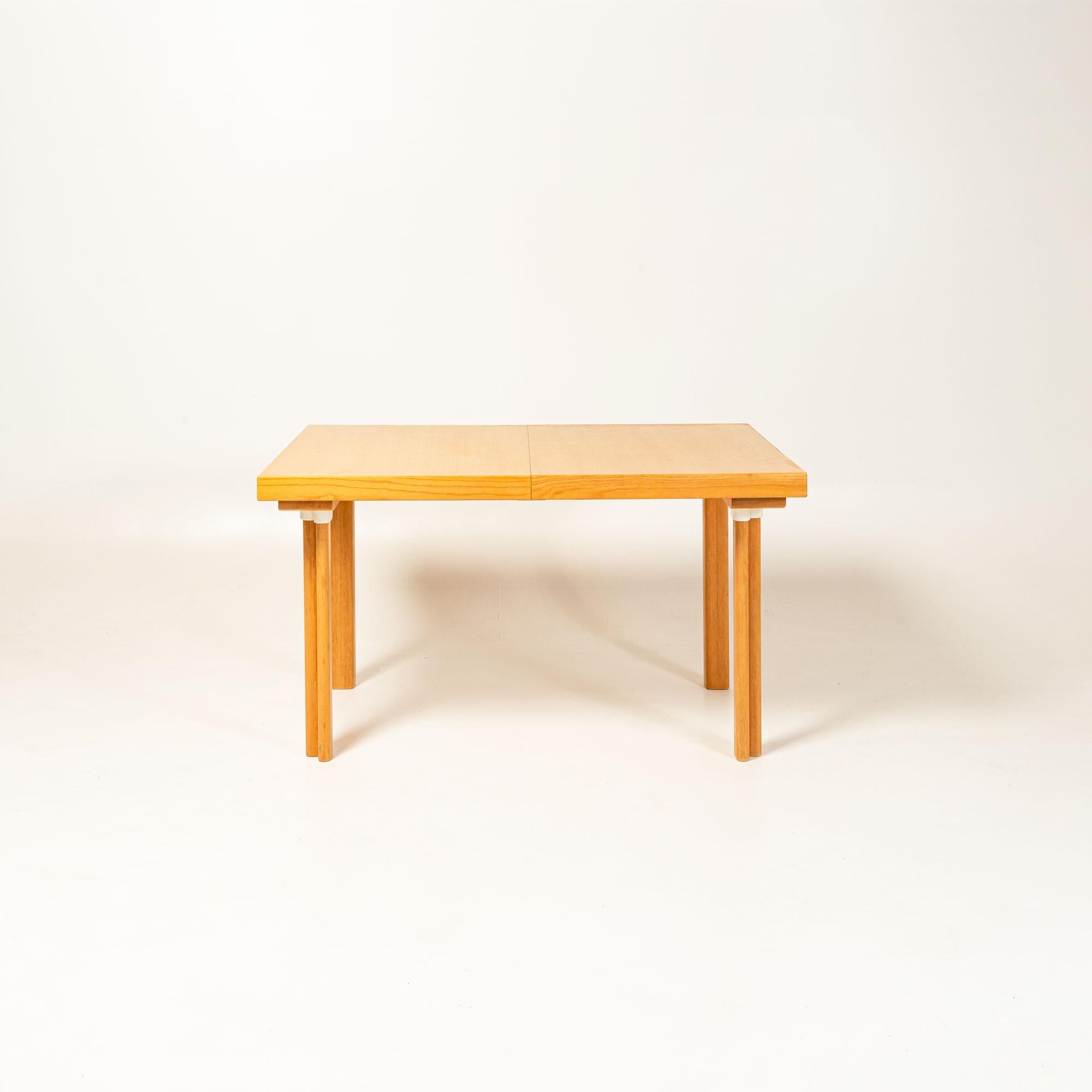 aalto table extendable