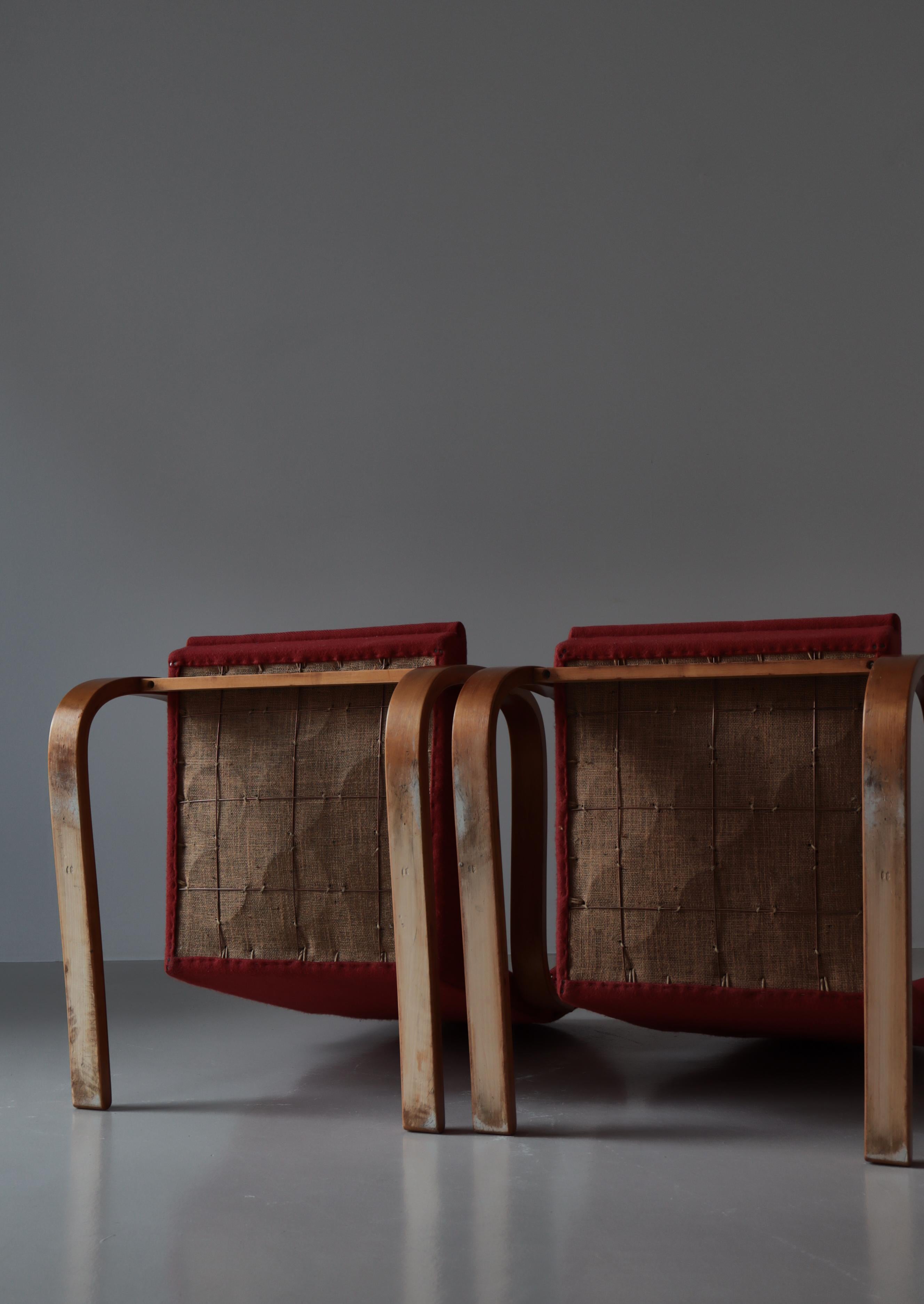 Freitragender Stuhl mit hoher Rückenlehne von Alvar Aalto, Modell 36/401, Birke und rostrote Wolle, 1930er Jahre im Angebot 12
