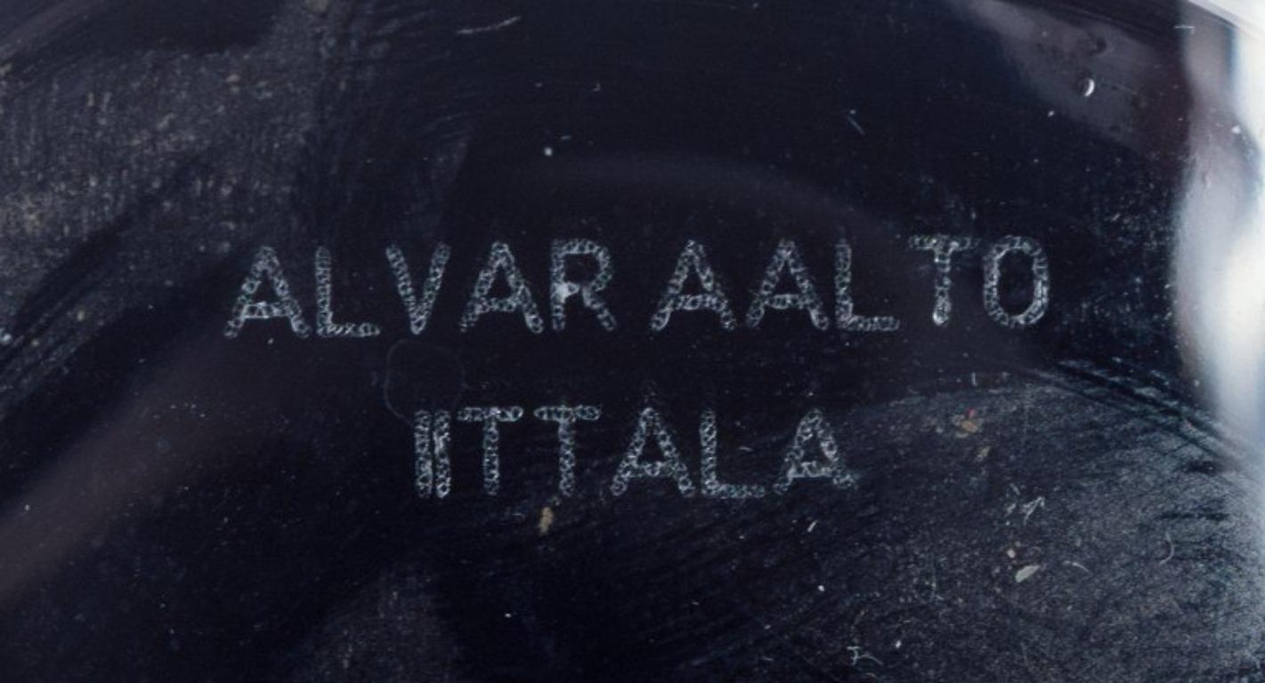 Alvar Aalto, Iittala, Finnland. Vase „Savoy“ aus klarem Glas. Ende des 20. Jahrhunderts im Angebot 2
