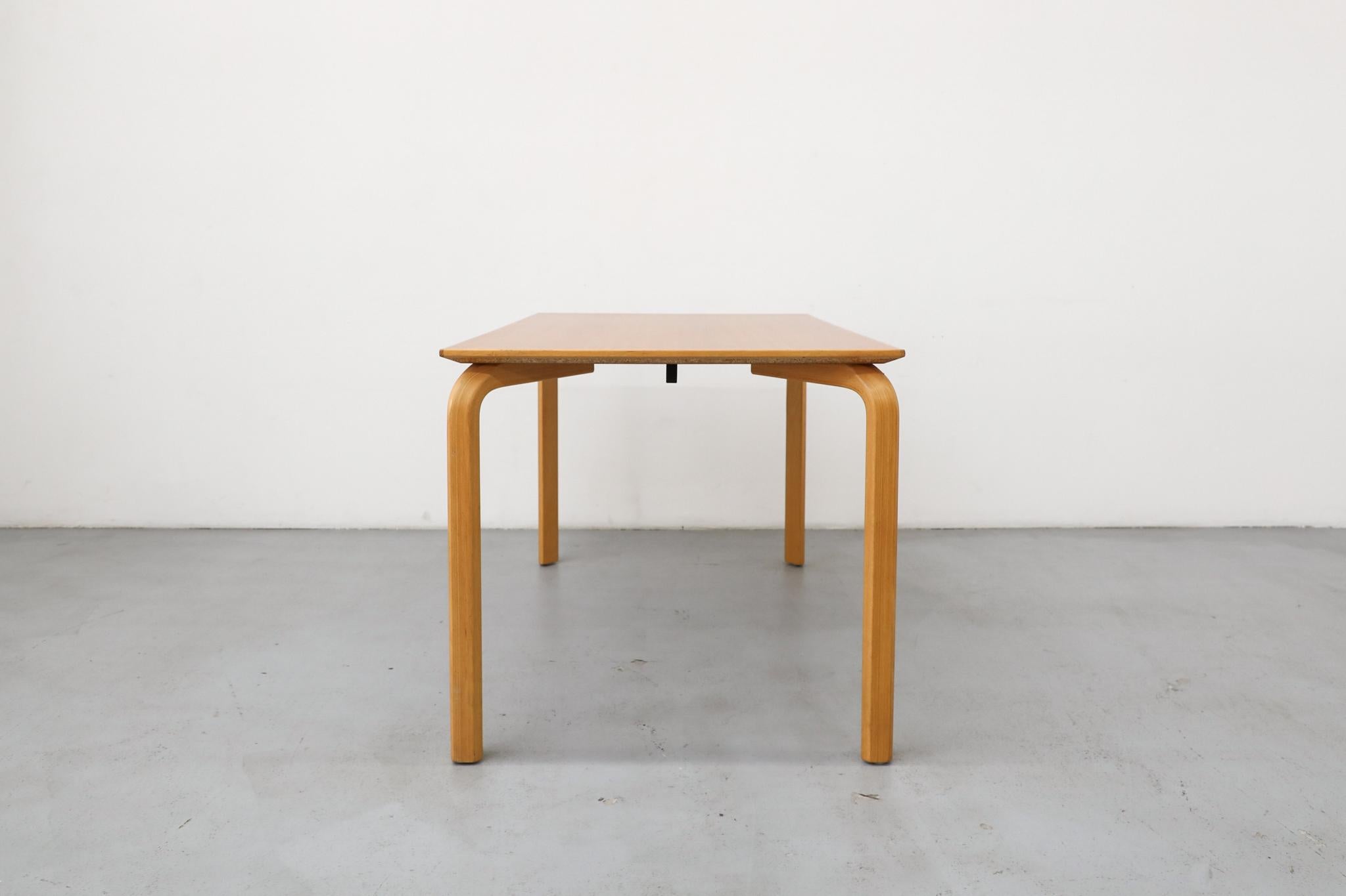 Alvar Aalto Inspired Work or Dining Tables by Farstrup Møbler Moderno en venta