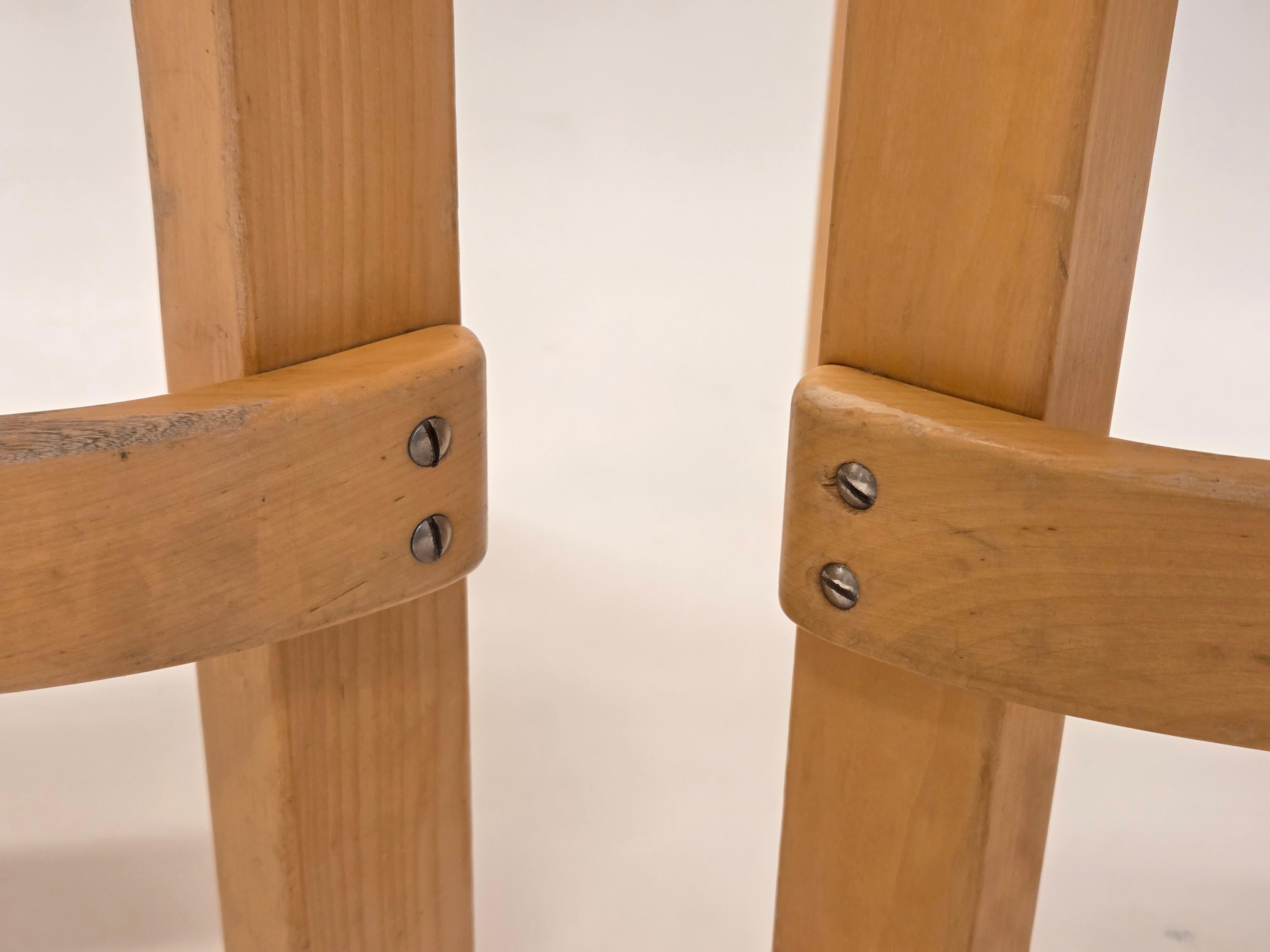 Alvar Aalto K65 Hocker von Artek im Angebot 3