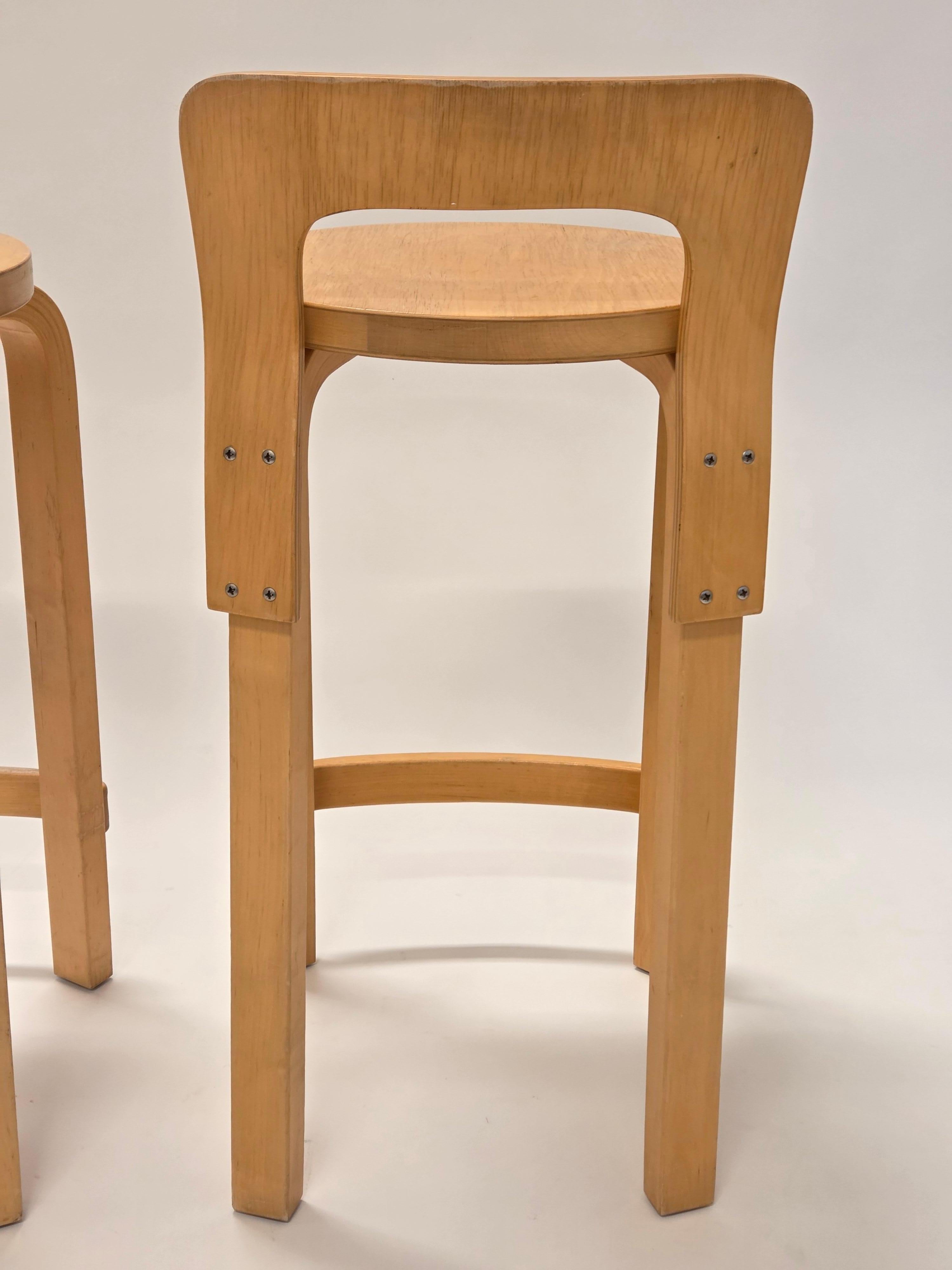 Alvar Aalto K65 Hocker von Artek im Angebot 8