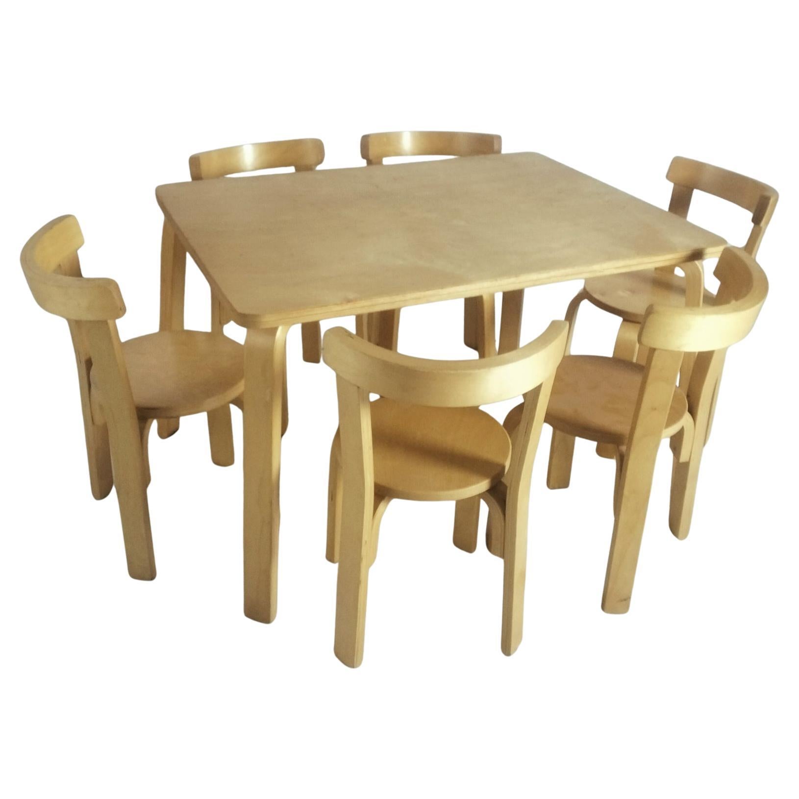 What is the best toddler table and chair set?