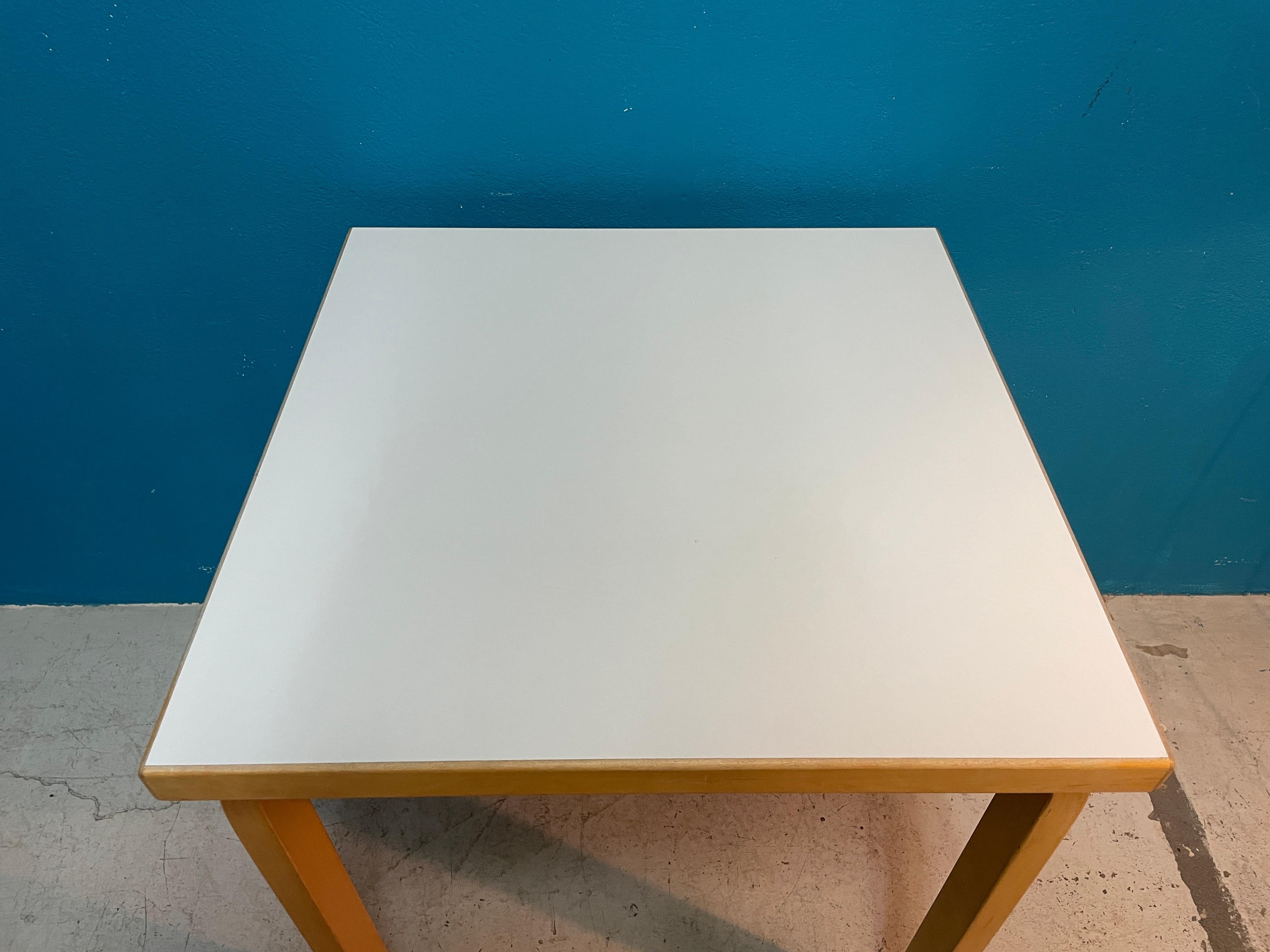 Alvar Aalto L-Leg Table for Artek Finland - Solid Birch & White Laminate Top  6