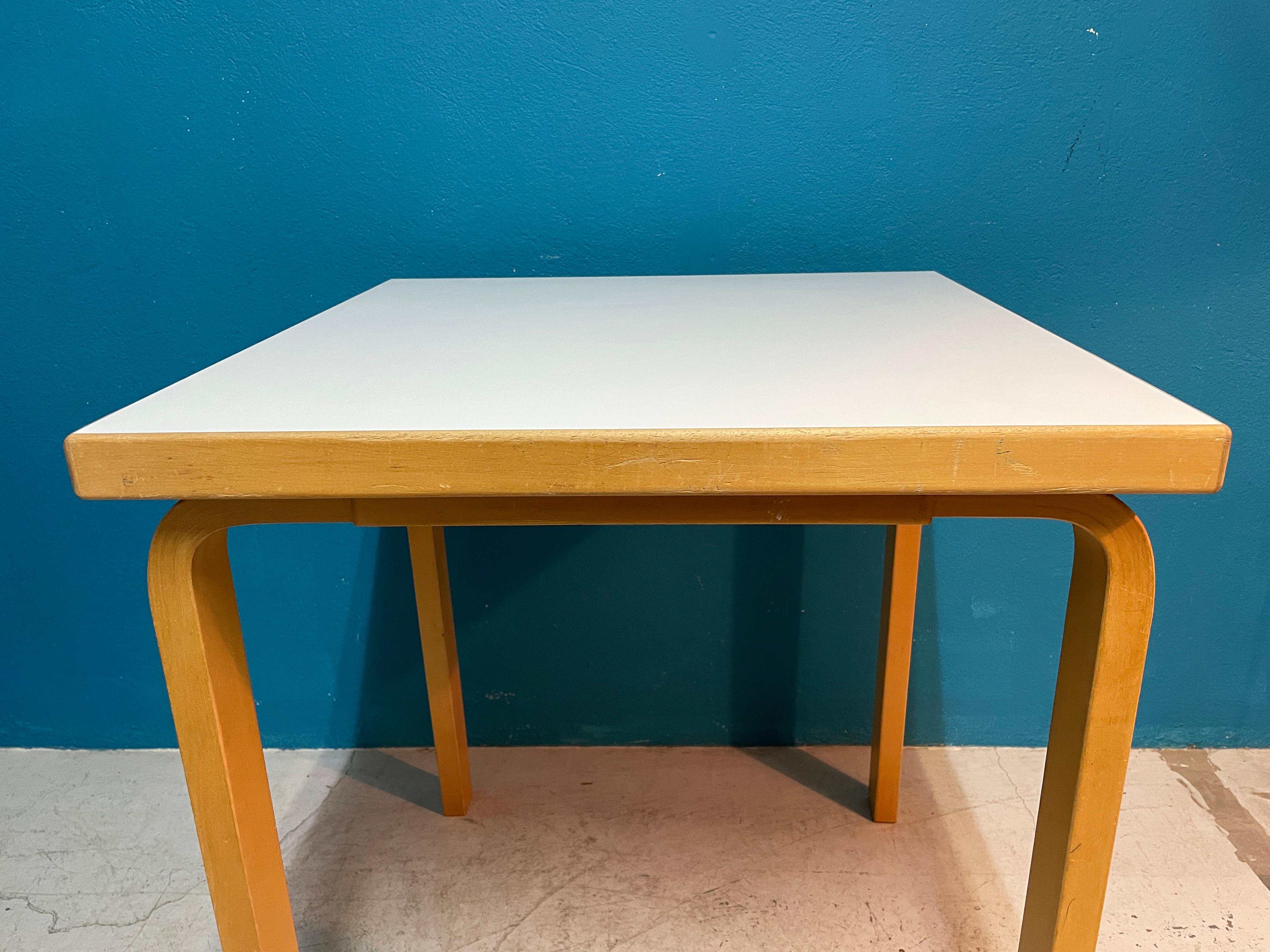 Alvar Aalto L-Leg Table for Artek Finland - Solid Birch & White Laminate Top  8