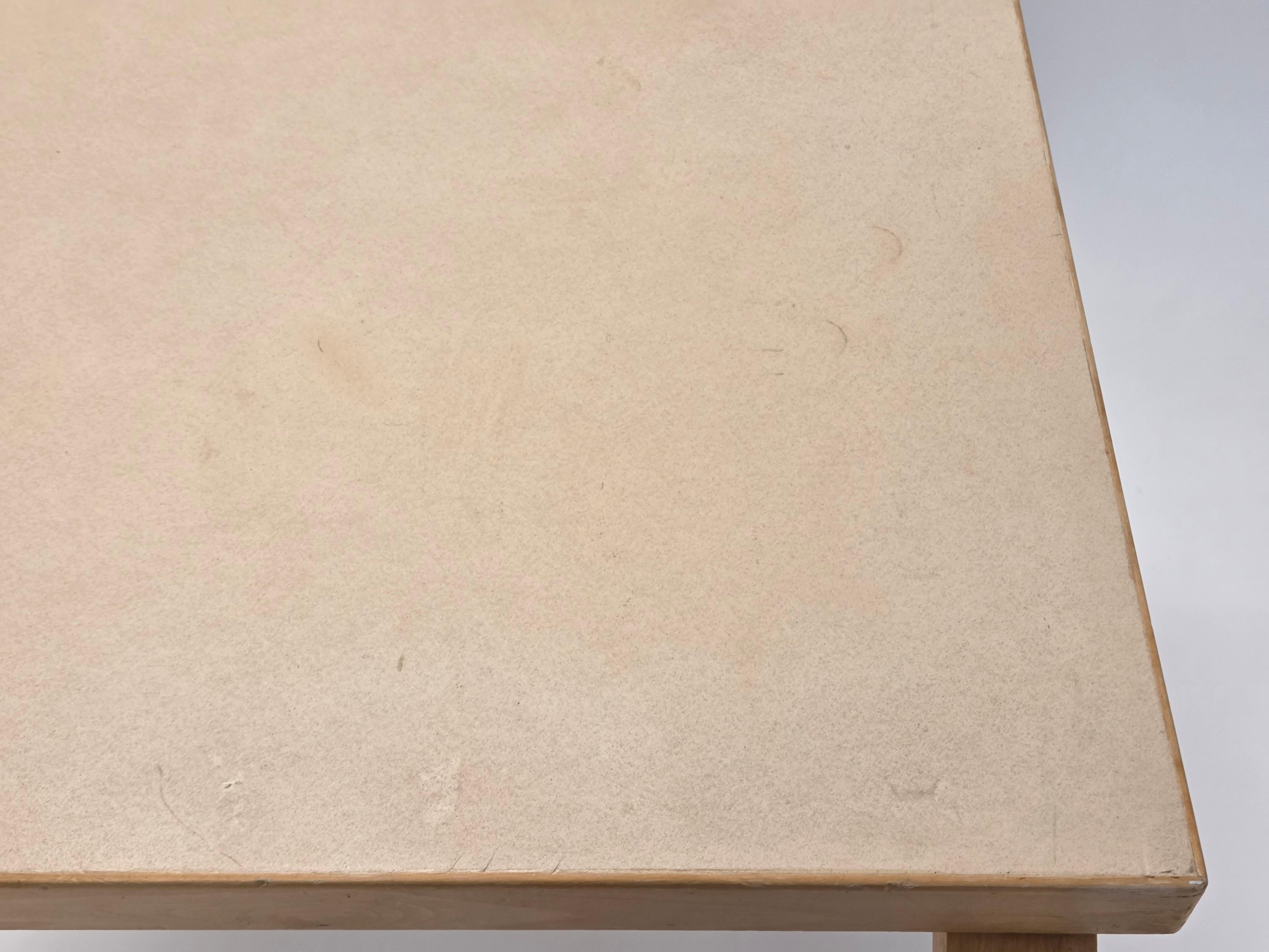 Alvar Aalto L-Legged Table by Artek 1960s in vendita 2