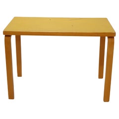 Tavolo con gambe a L di Alvar Aalto by Artek 1960s
