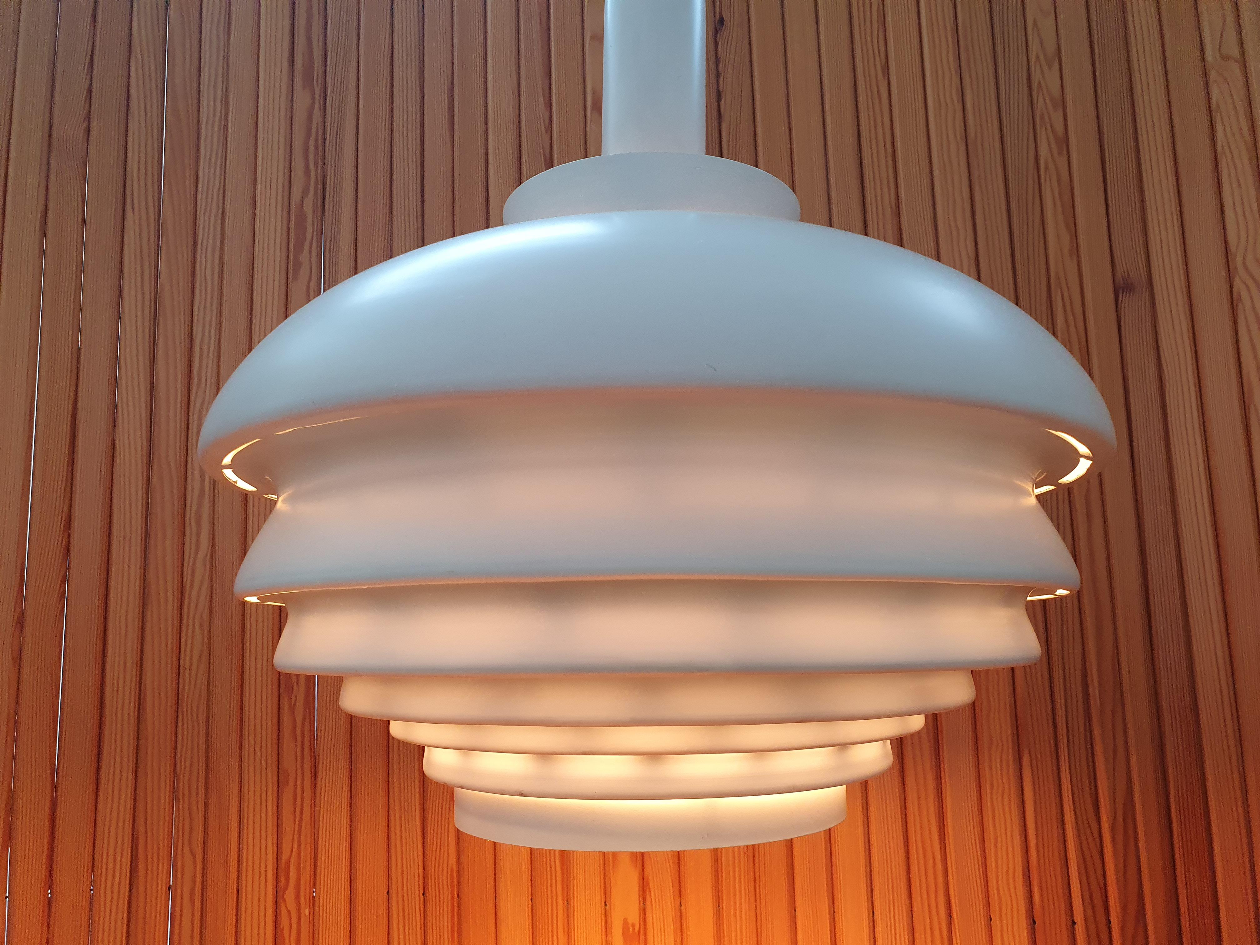 Scandinavian Modern Alvar Aalto Lamp A335A by Valaistustyö For Sale