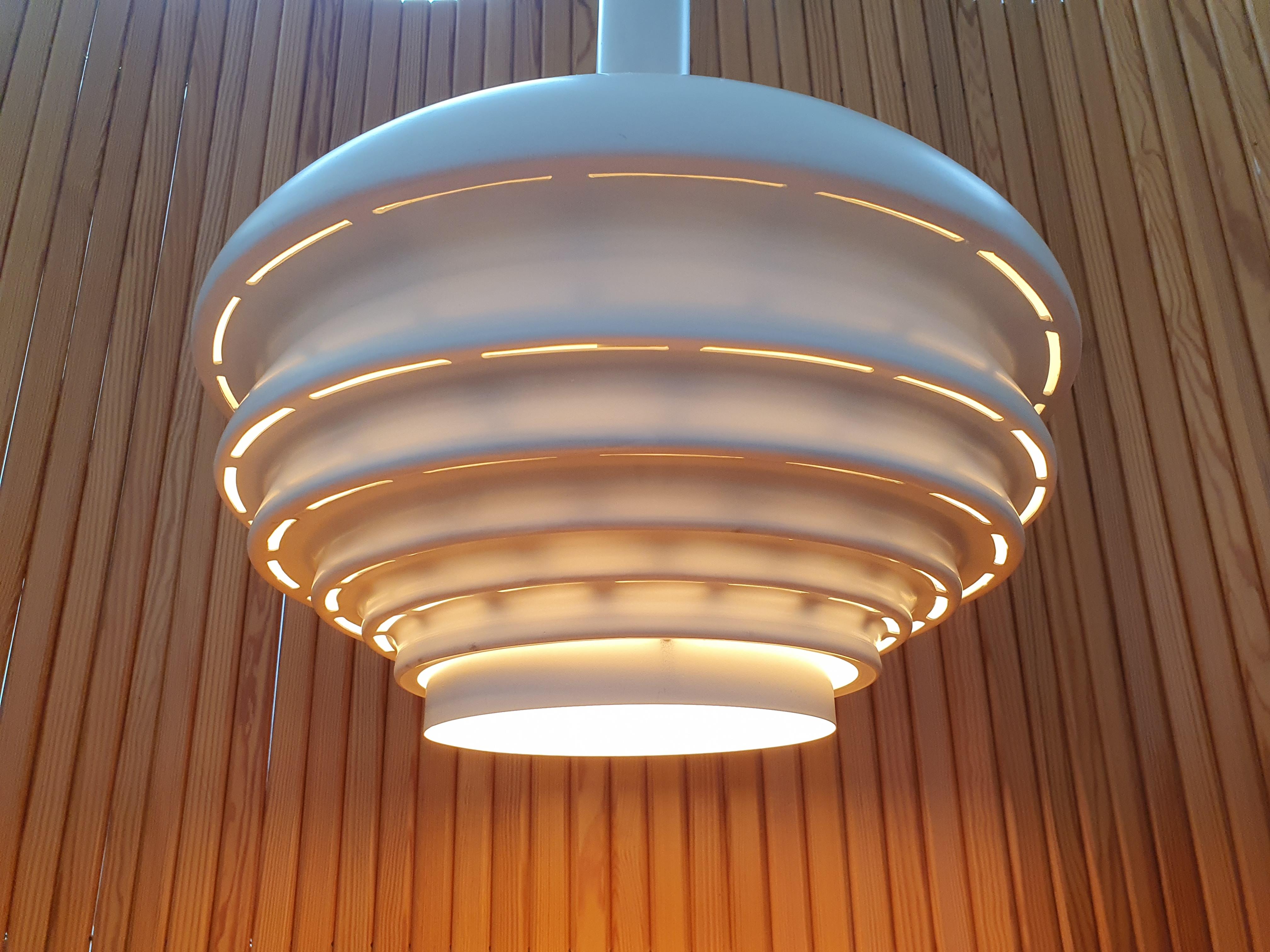 Mid-20th Century Alvar Aalto Lamp A335A by Valaistustyö For Sale